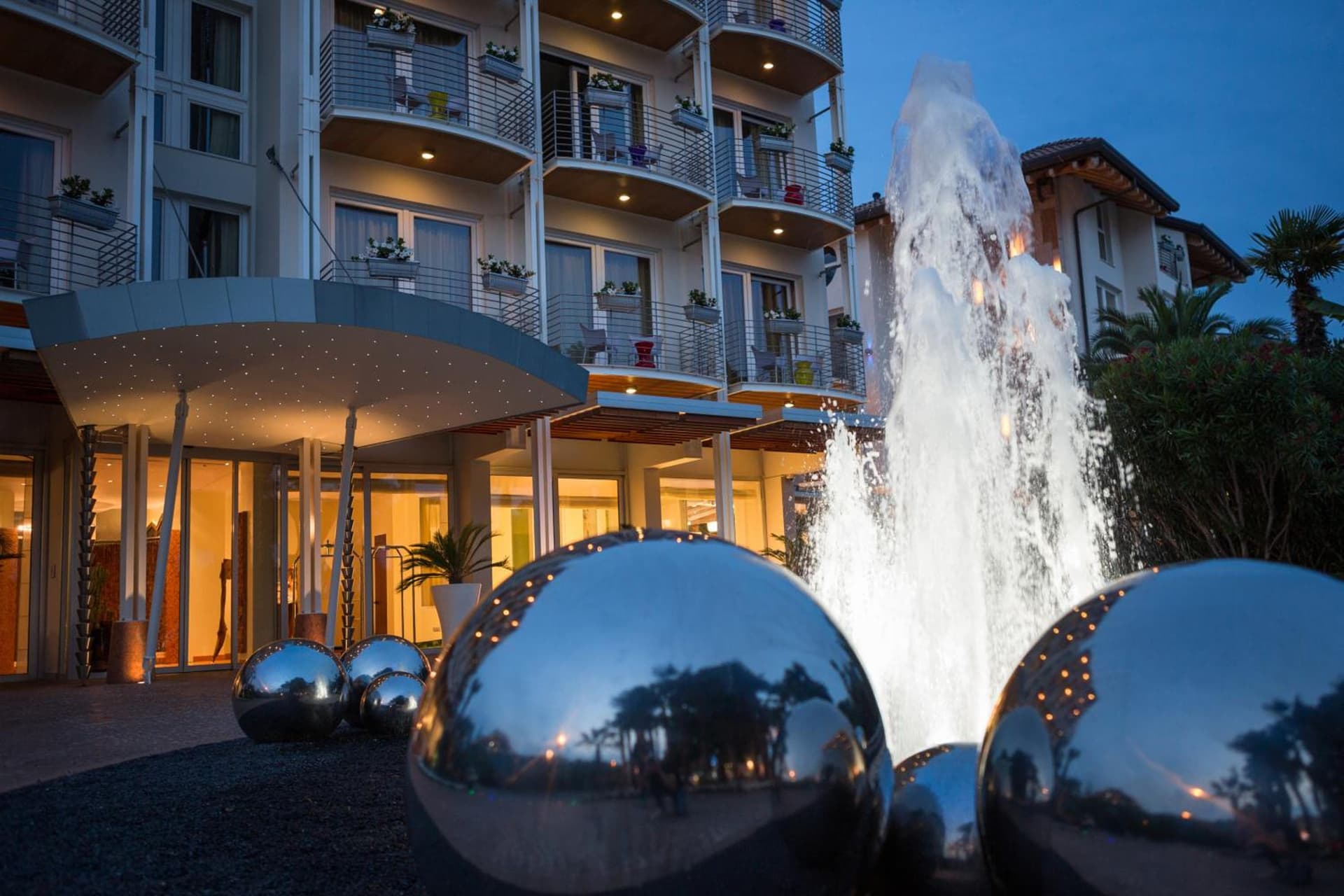 Color Hotel Style, Design & Gourmet