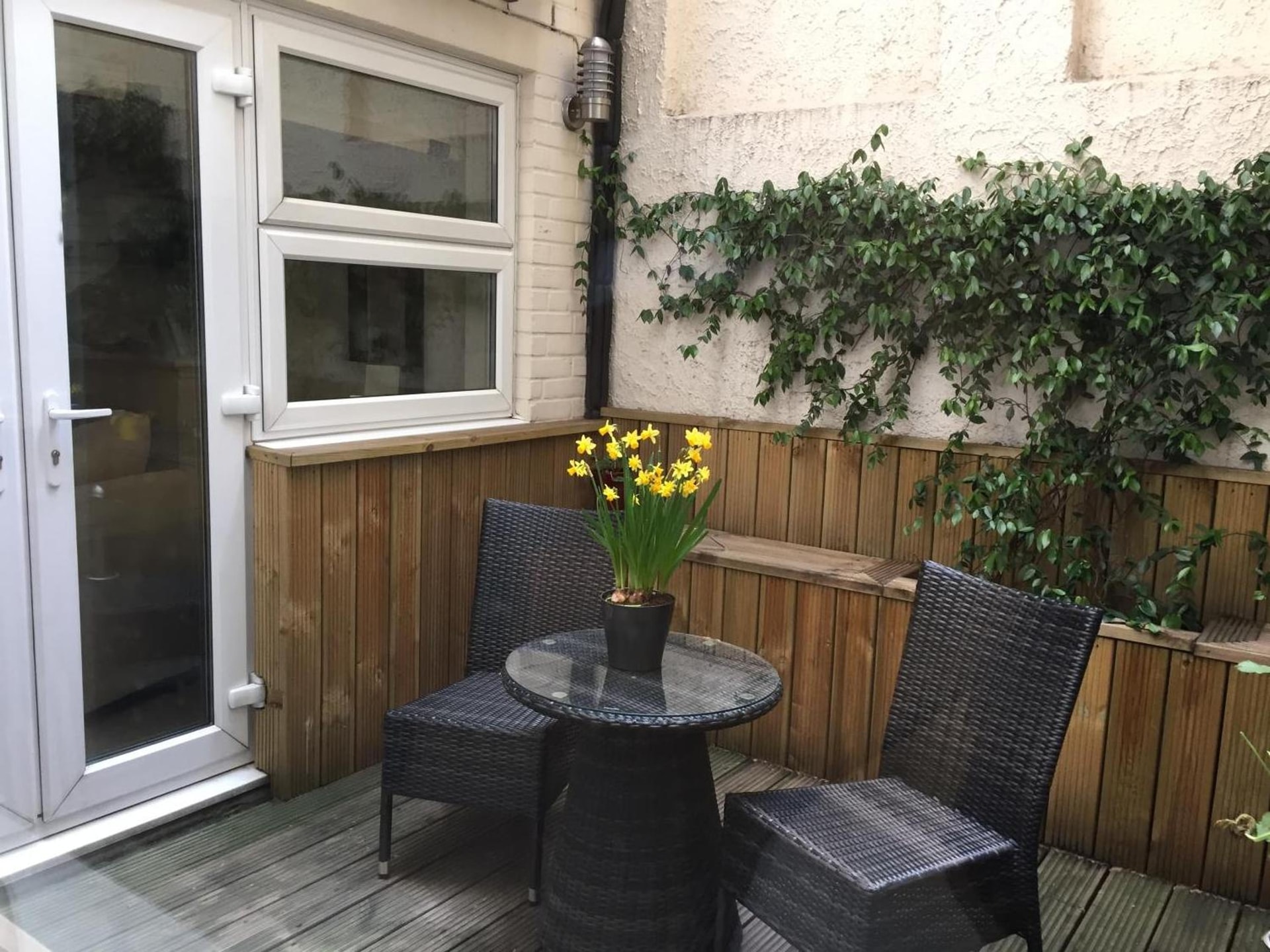 balcony