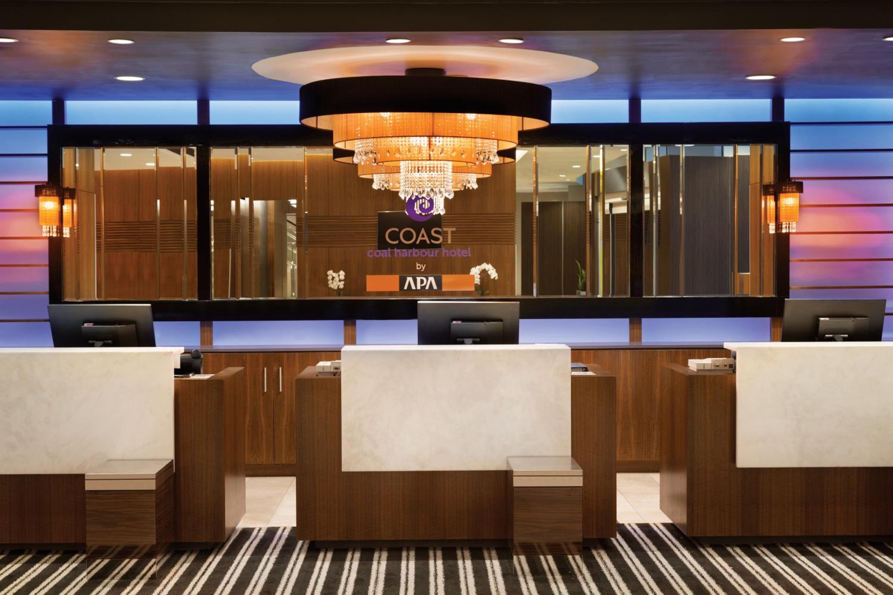 Coast Coal Harbour Vancouver Hotel by APA
