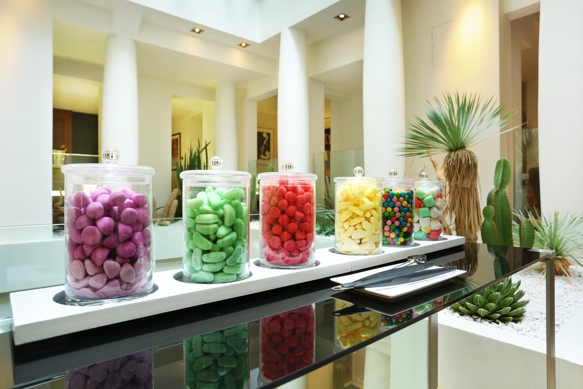 Select Hotel