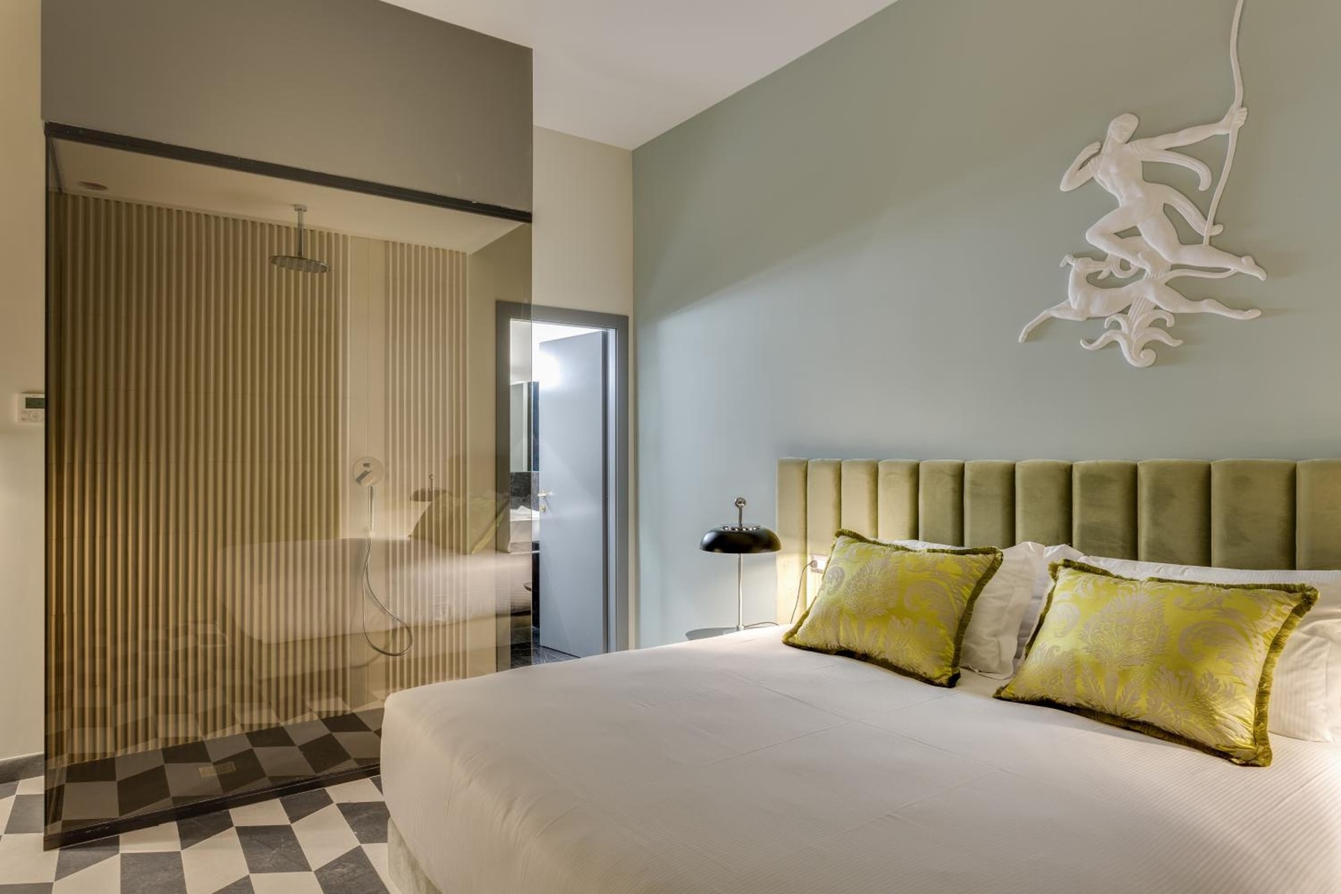 hotel room
