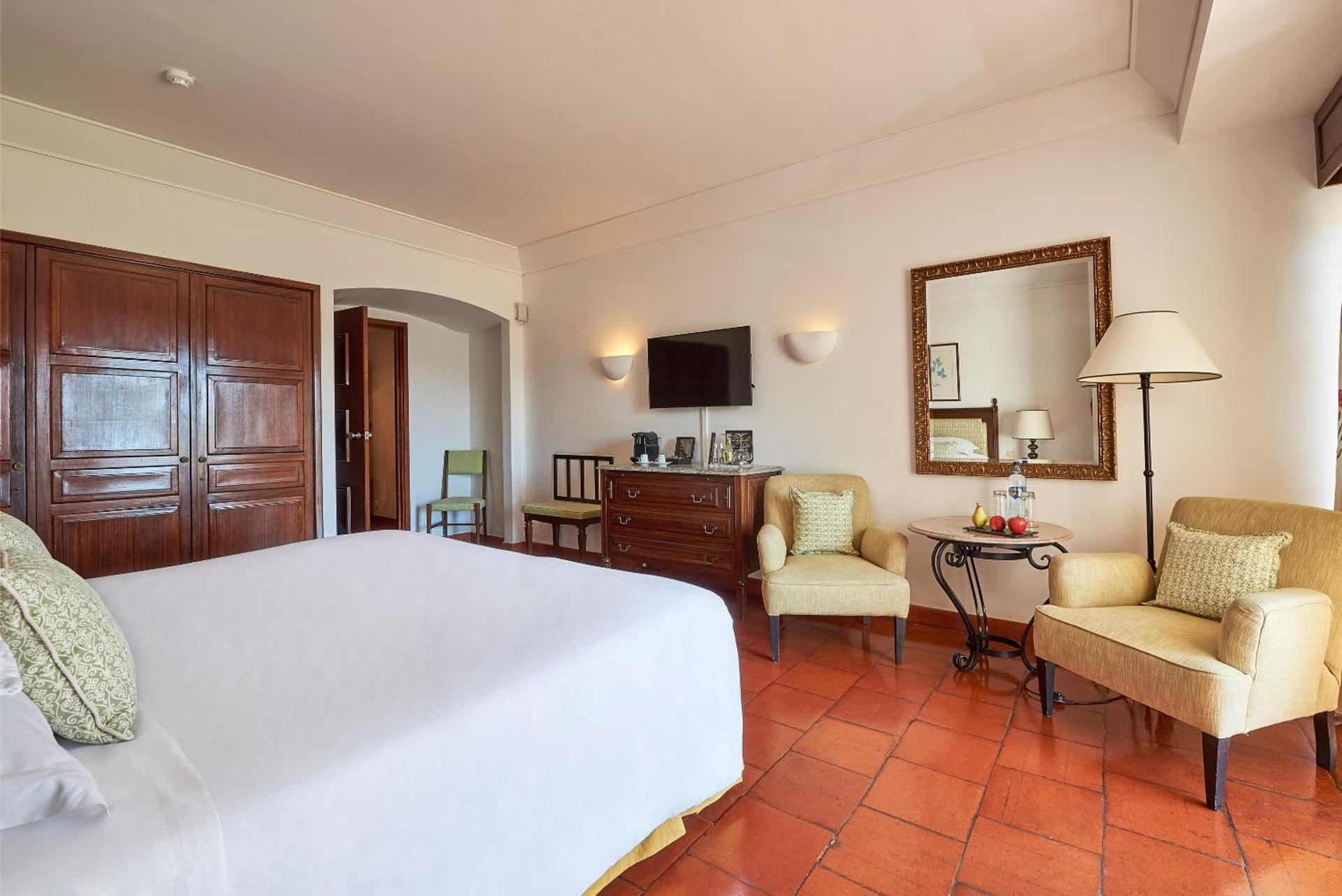 Dona Filipa Hotel