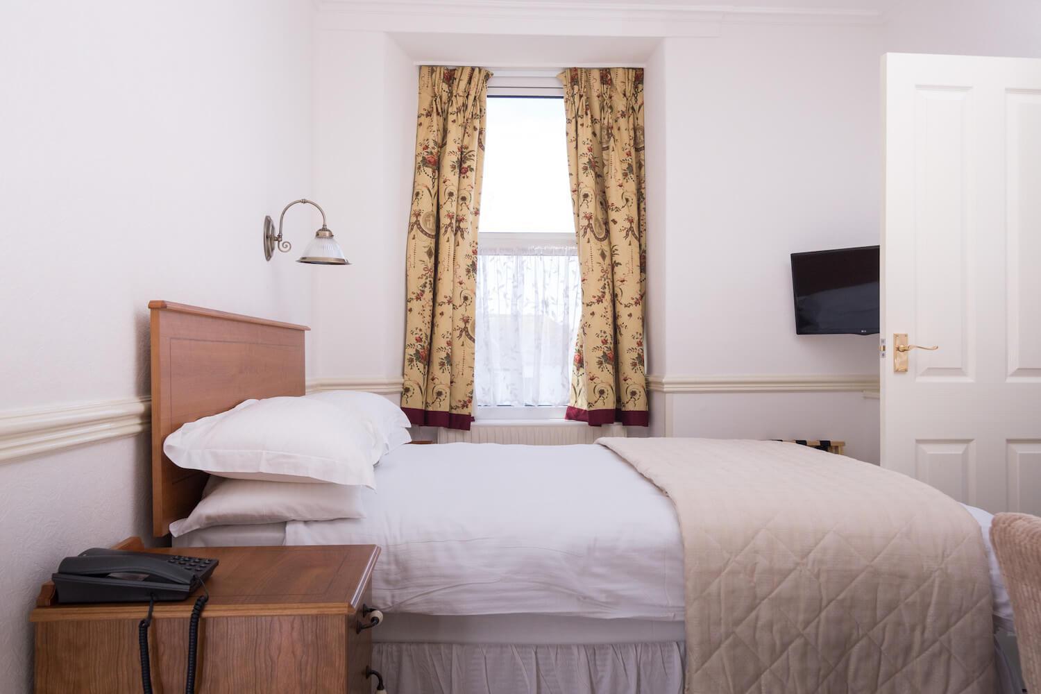 The Queens Hotel