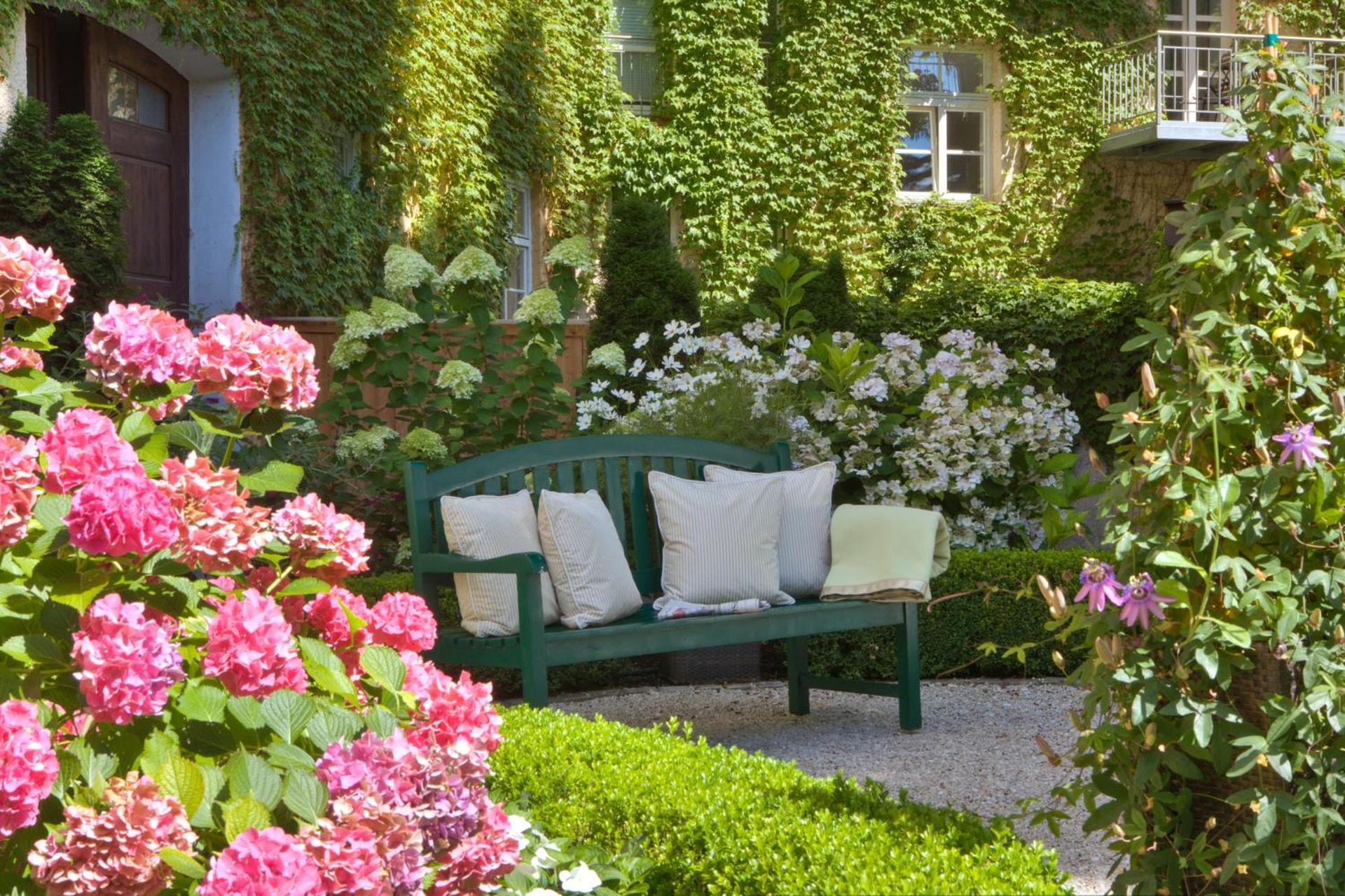 MAXIMILIAN MUNICH Apartments & Hotel