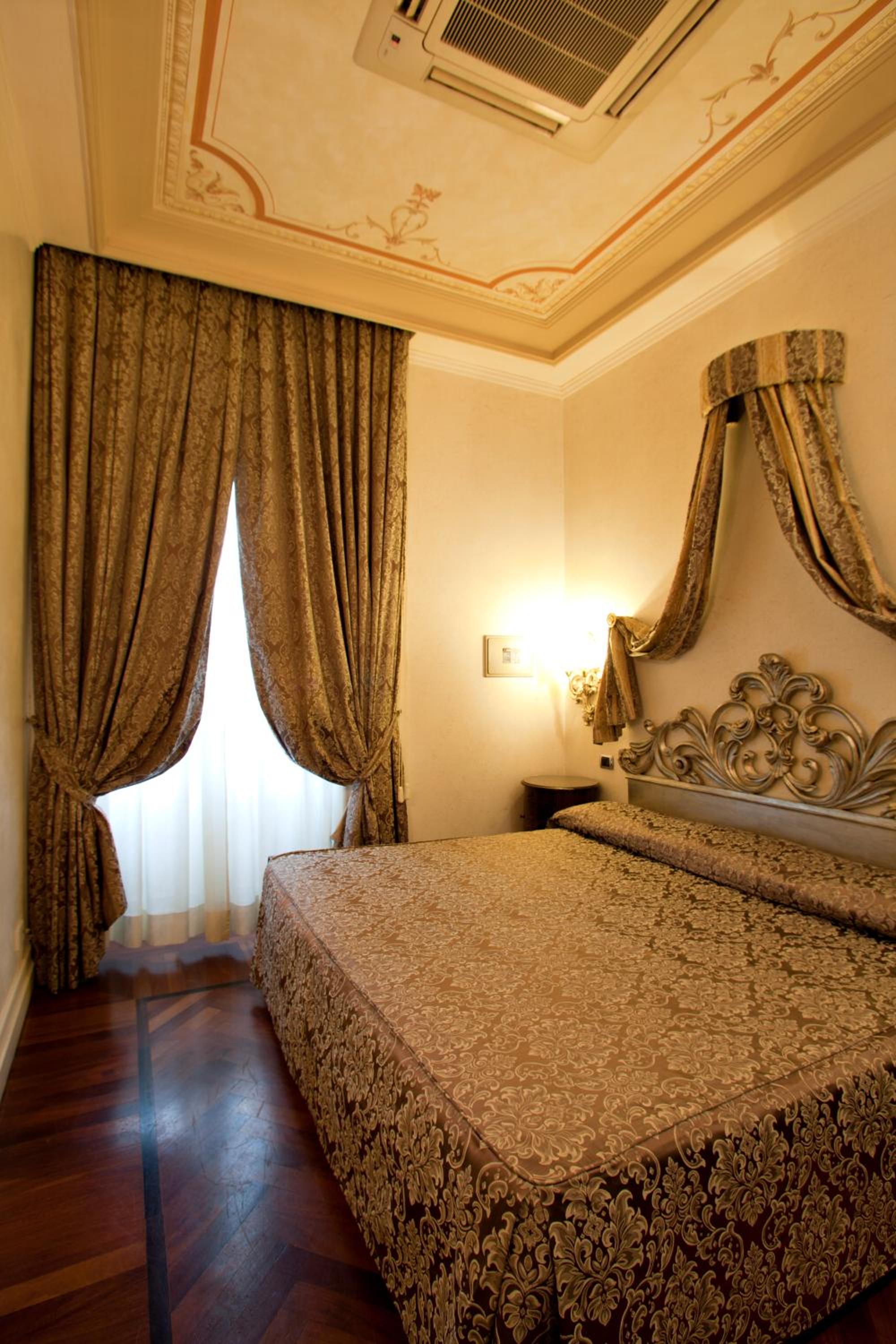 Hotel Aventino