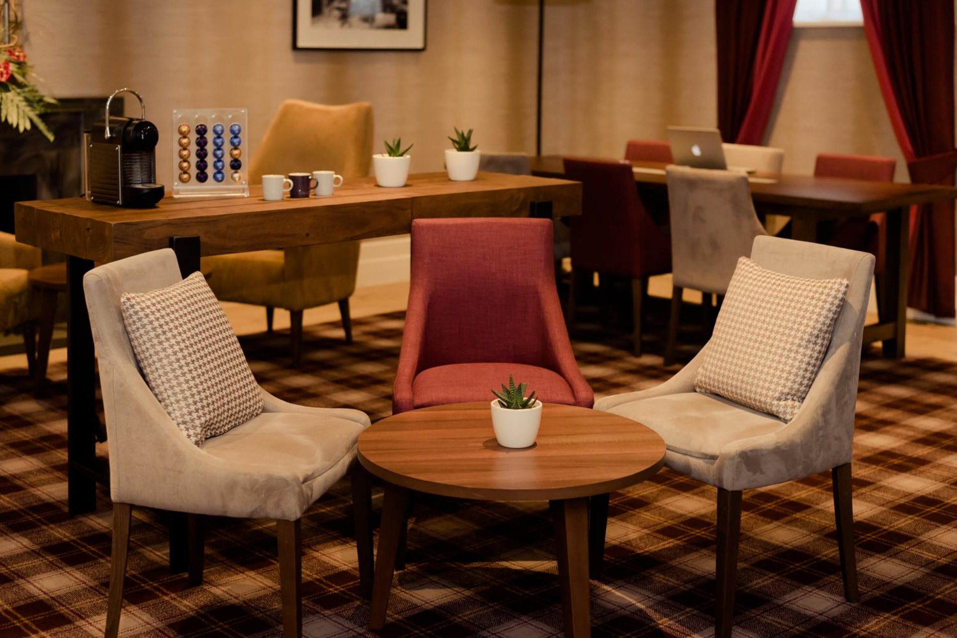 Leopold Hotel