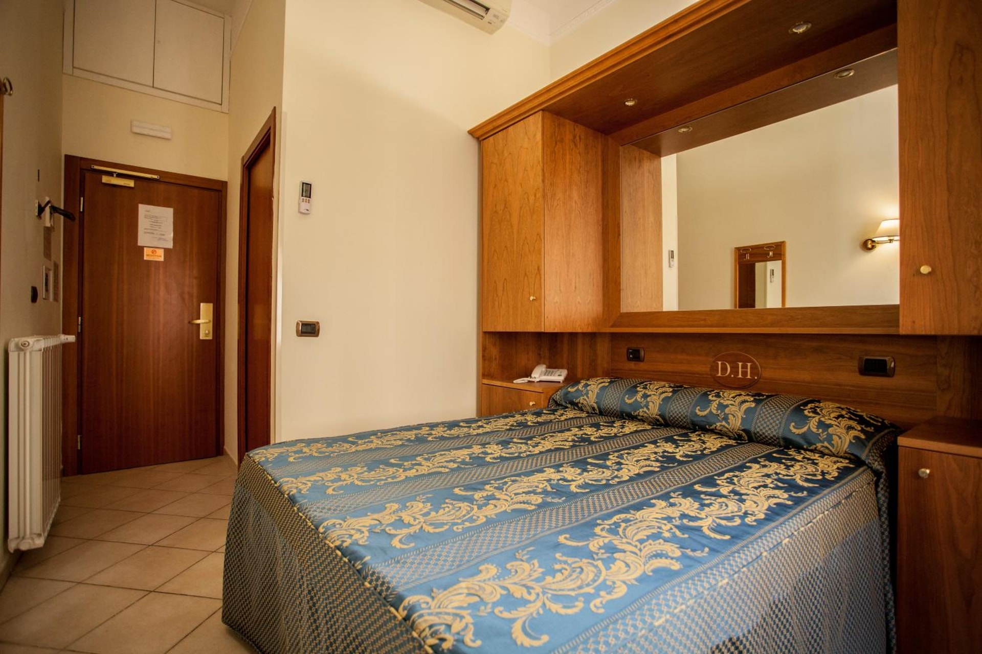 Hotel Domus Praetoria