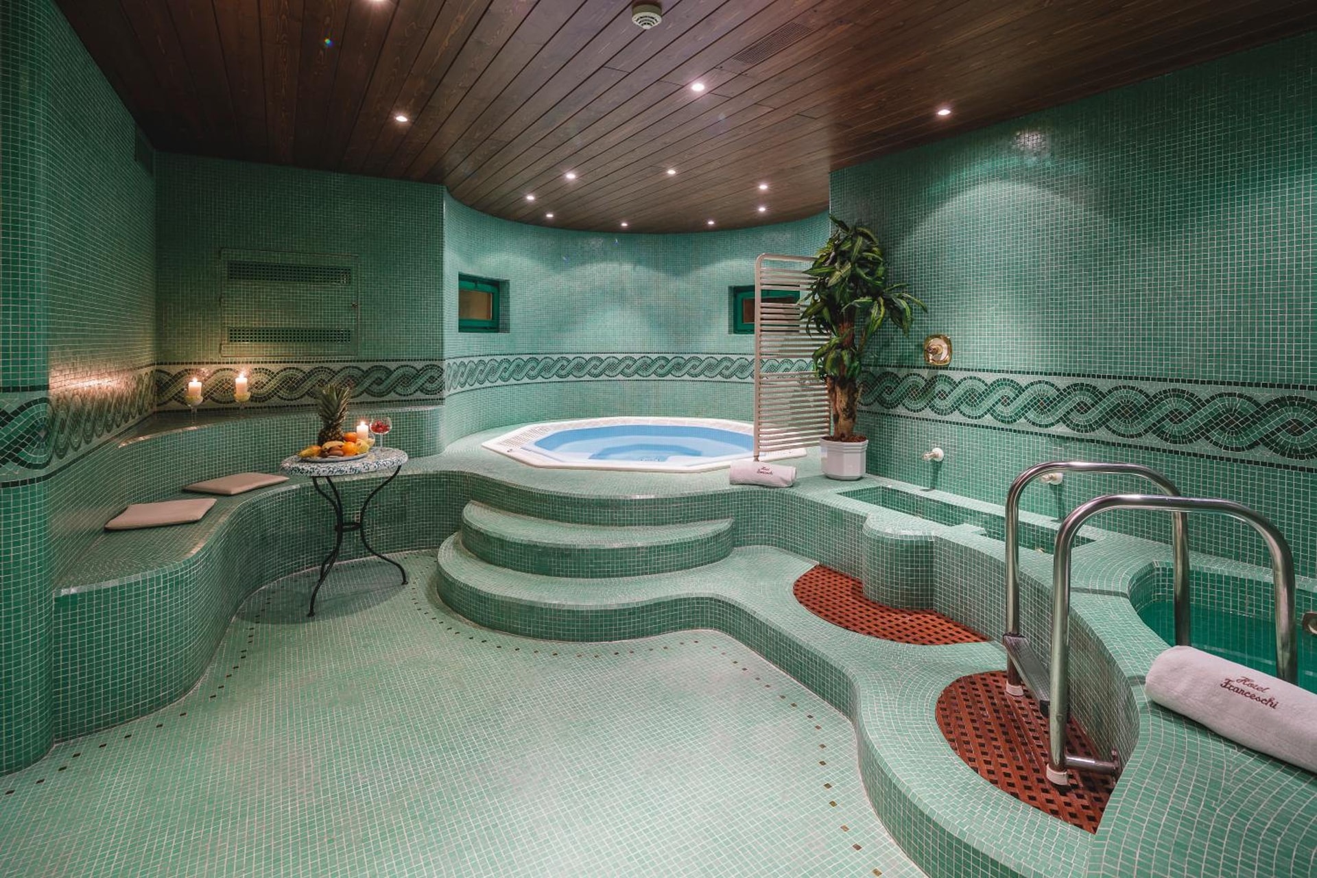 Franceschi Park Hotel