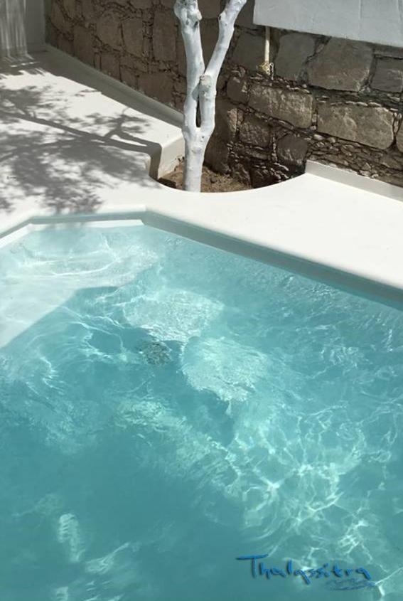 Thalassitra Private Pool Suites