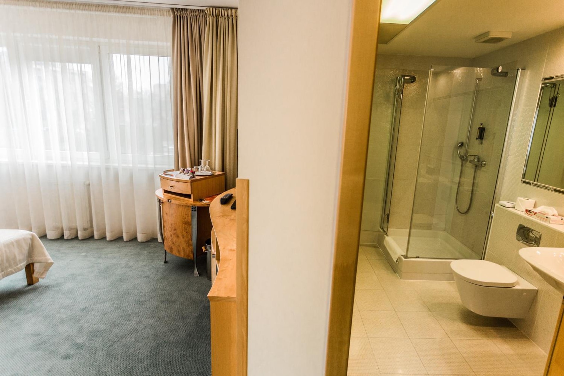 Hotel SET