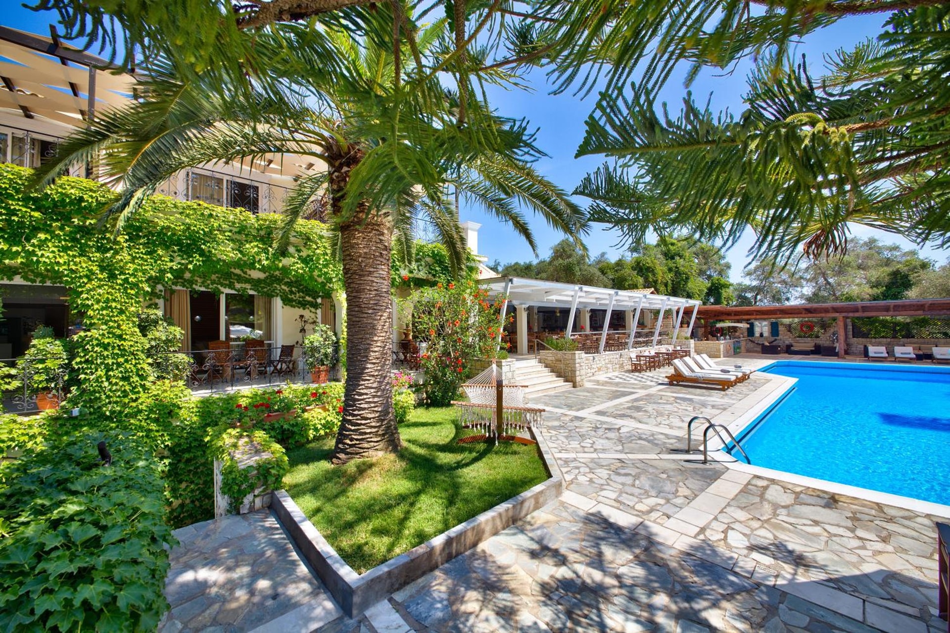 Paxos Club Resort & SPA