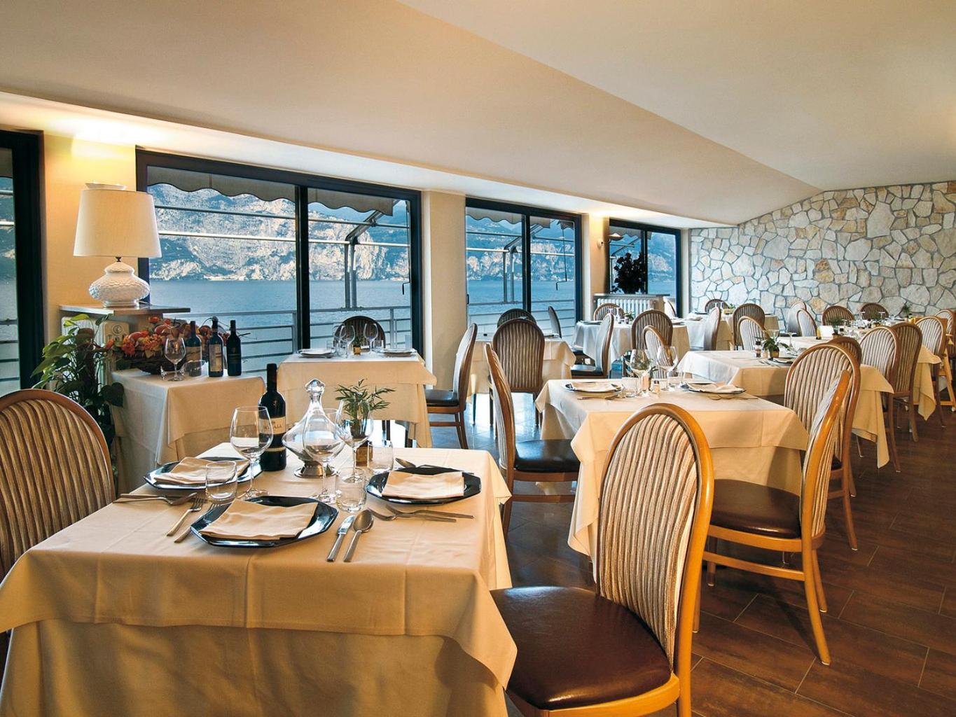 Hotel Du Lac - Relax Attitude Hotel