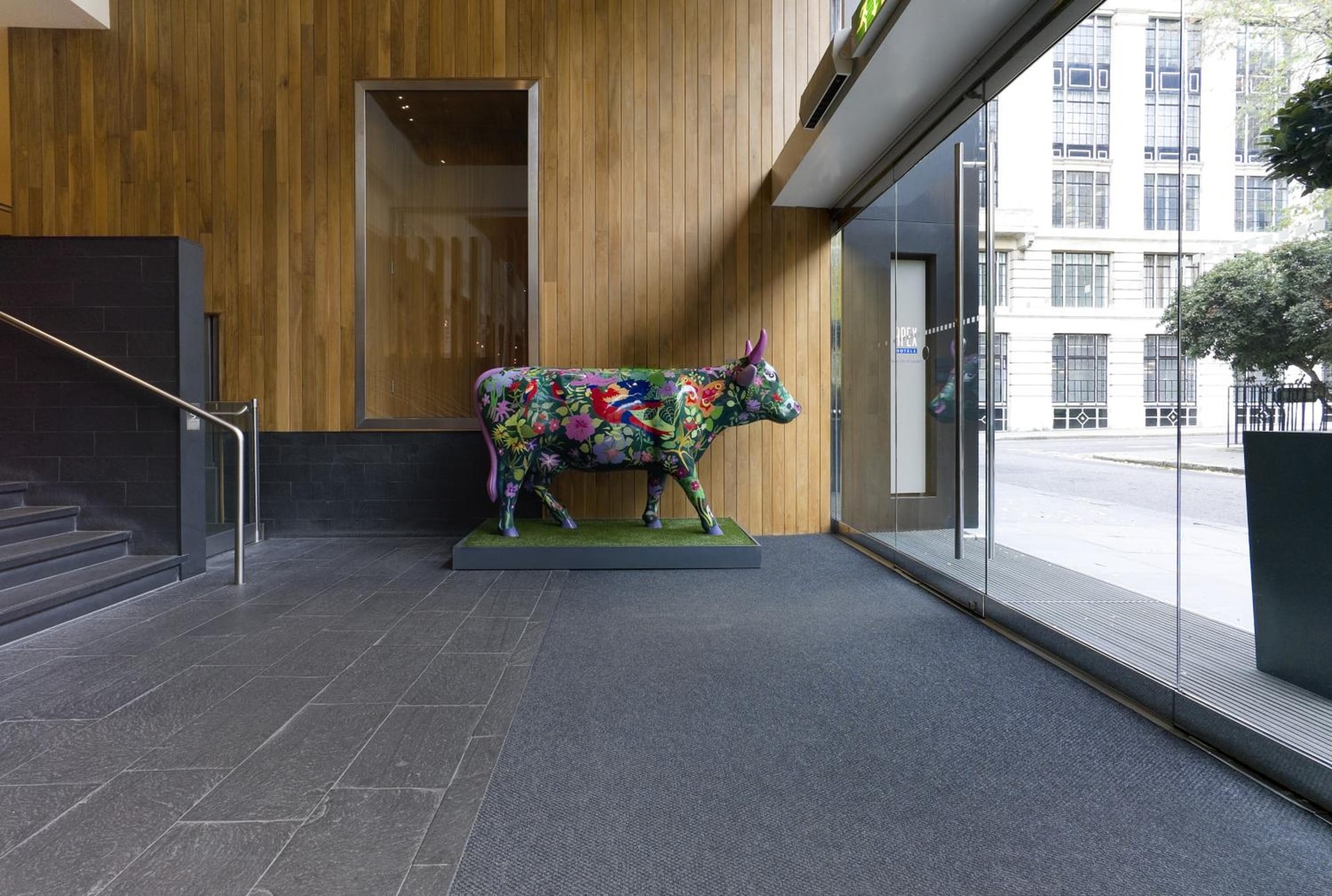 Apex City Of London Hotel