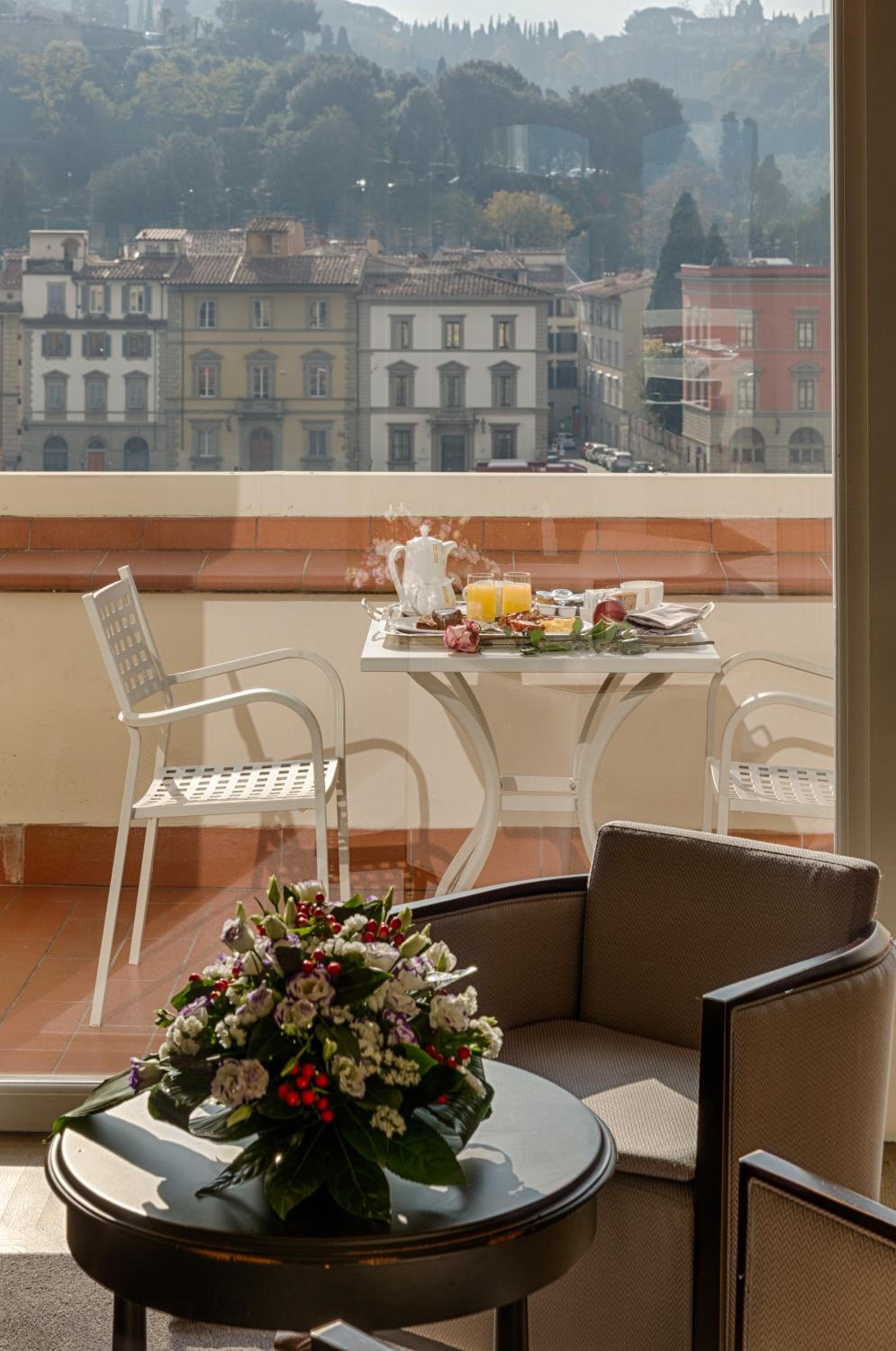 Plaza Hotel Lucchesi