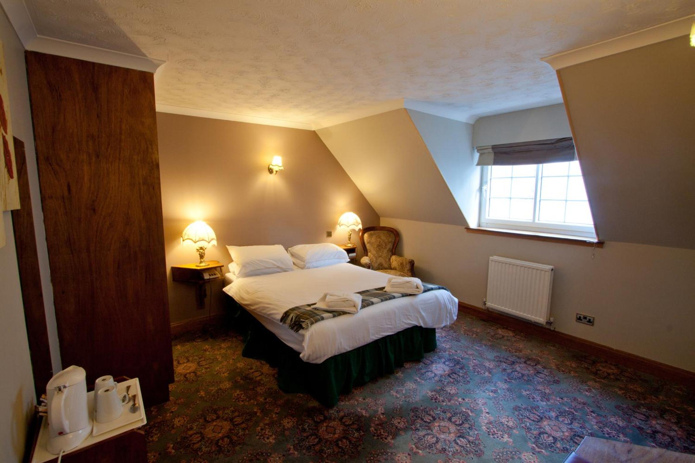 Duke Of Gordon Hotel