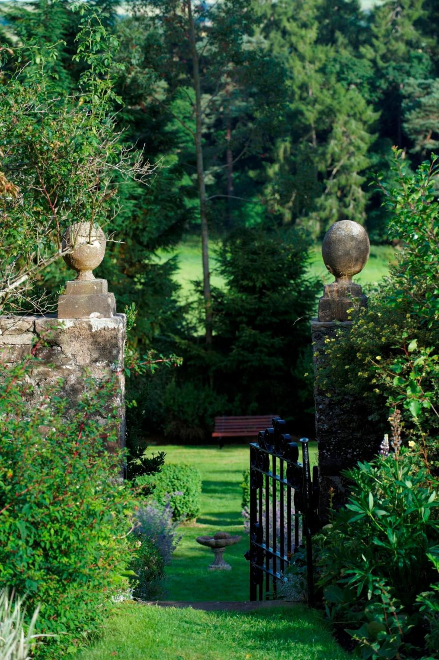 Loch Ness Country House Hotel