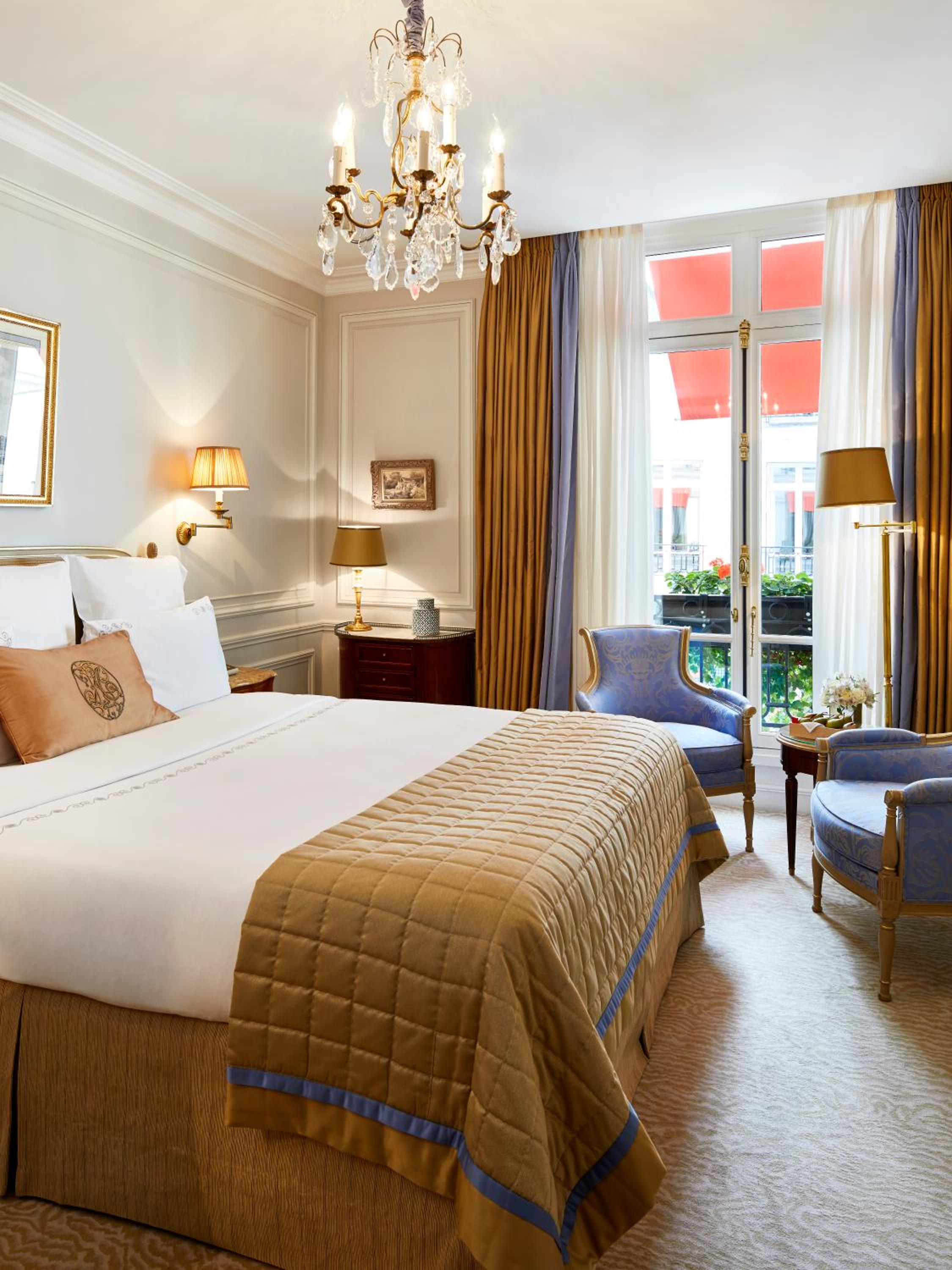 Hôtel Plaza Athénée - Dorchester Collection
