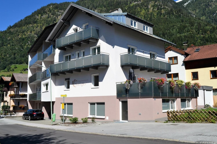 hotel image 0