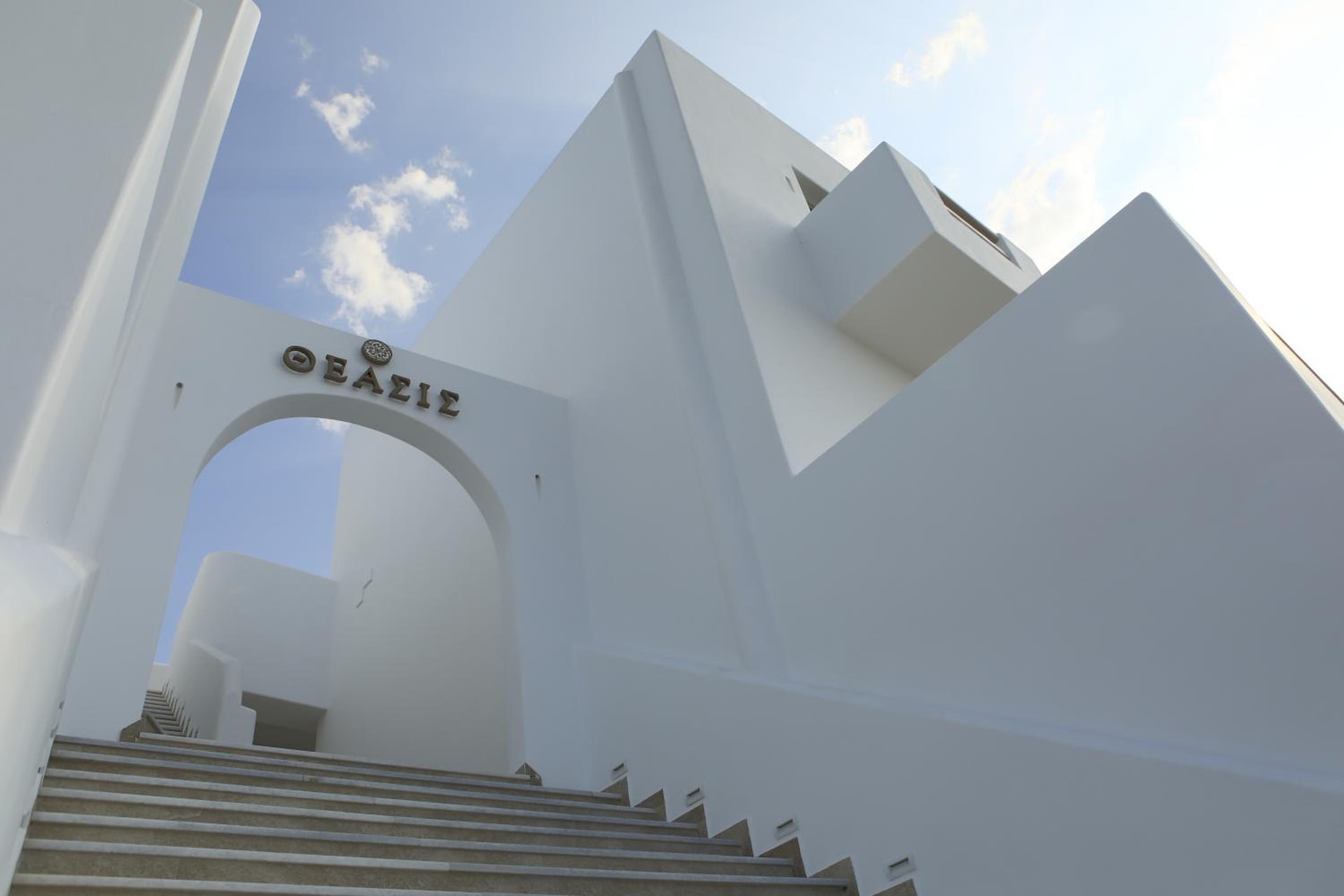 Theasis Luxury Suites