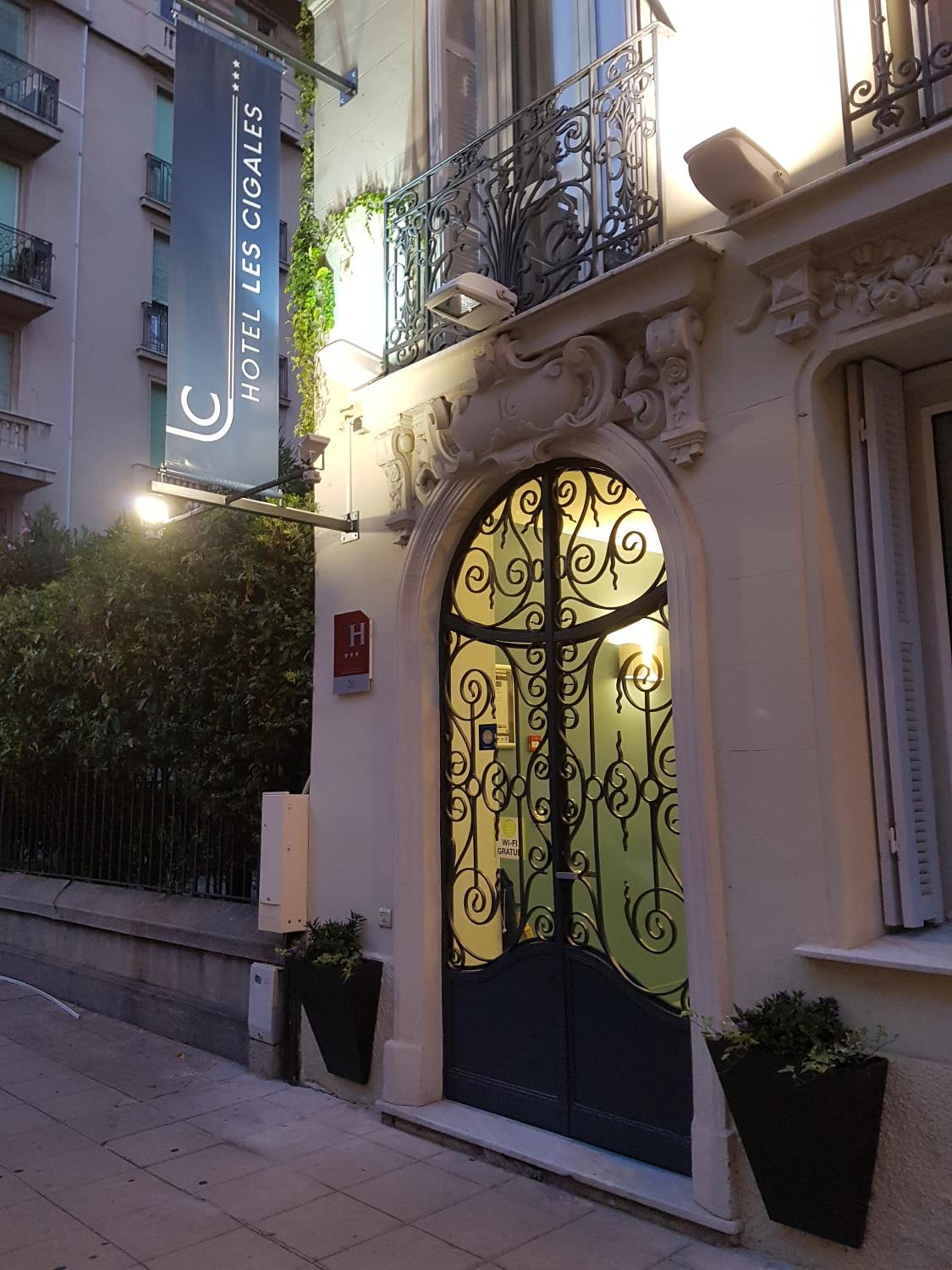 Hôtel les Cigales