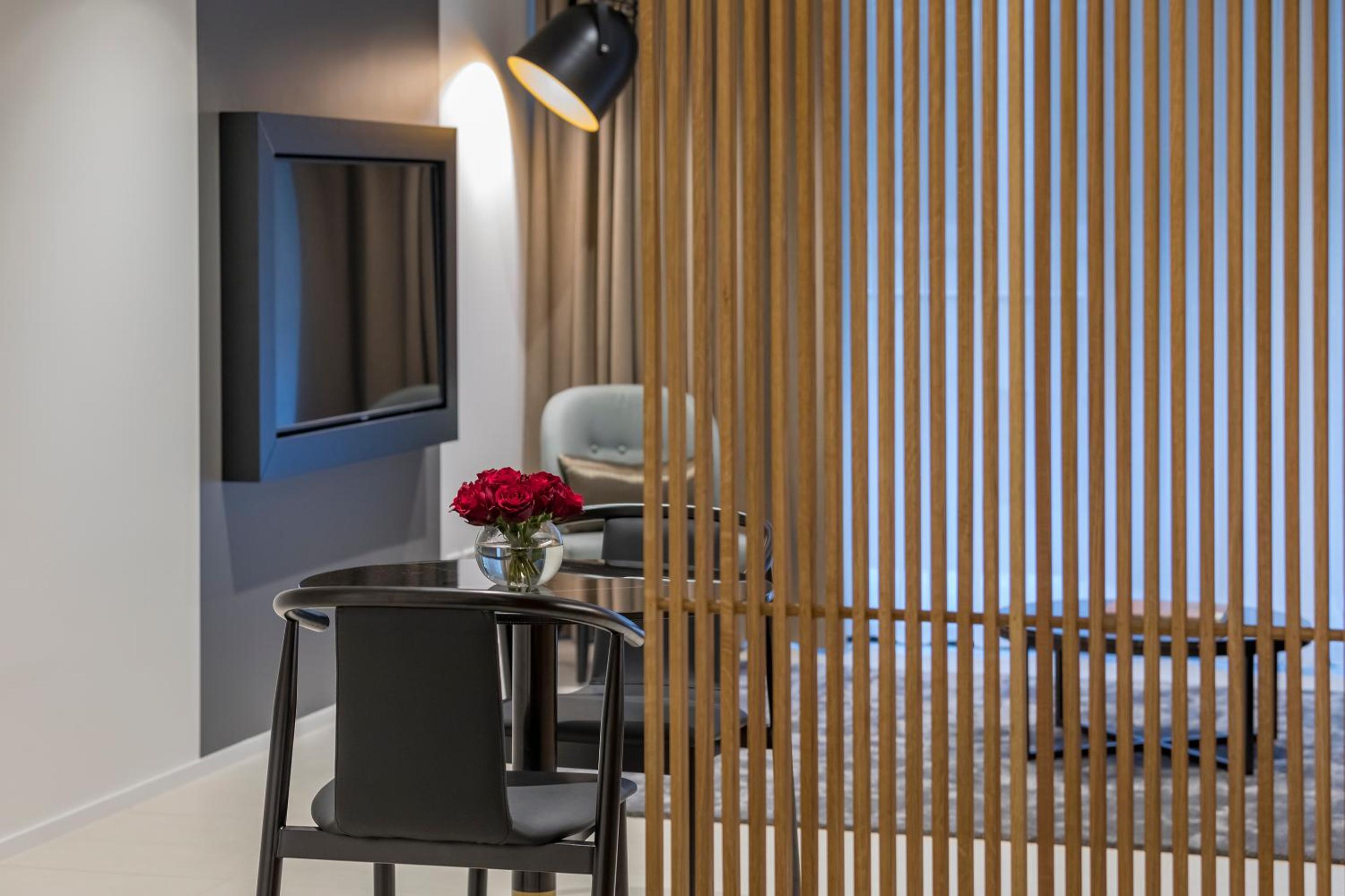 SKYE Suites Sydney