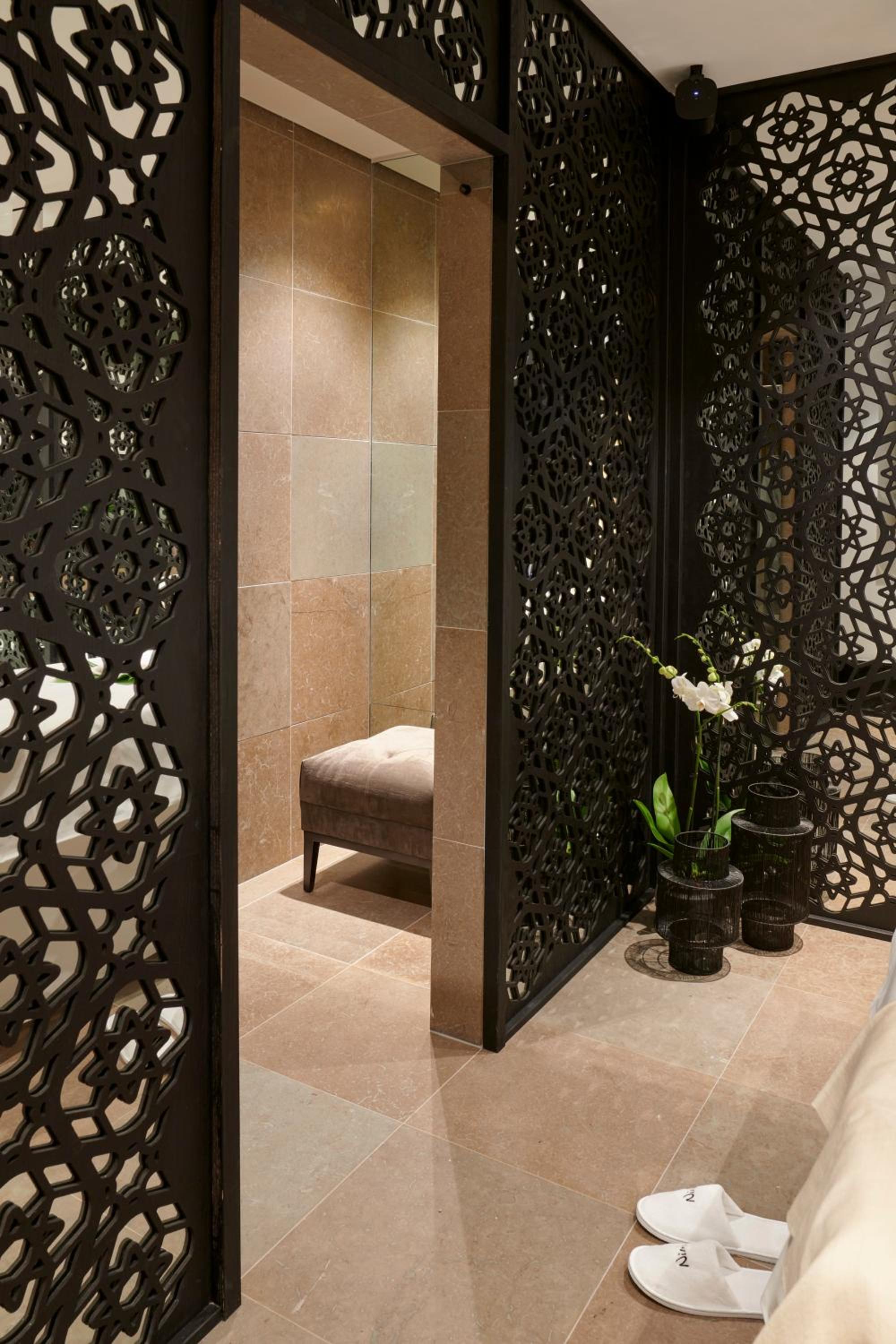 Nimb Hotel