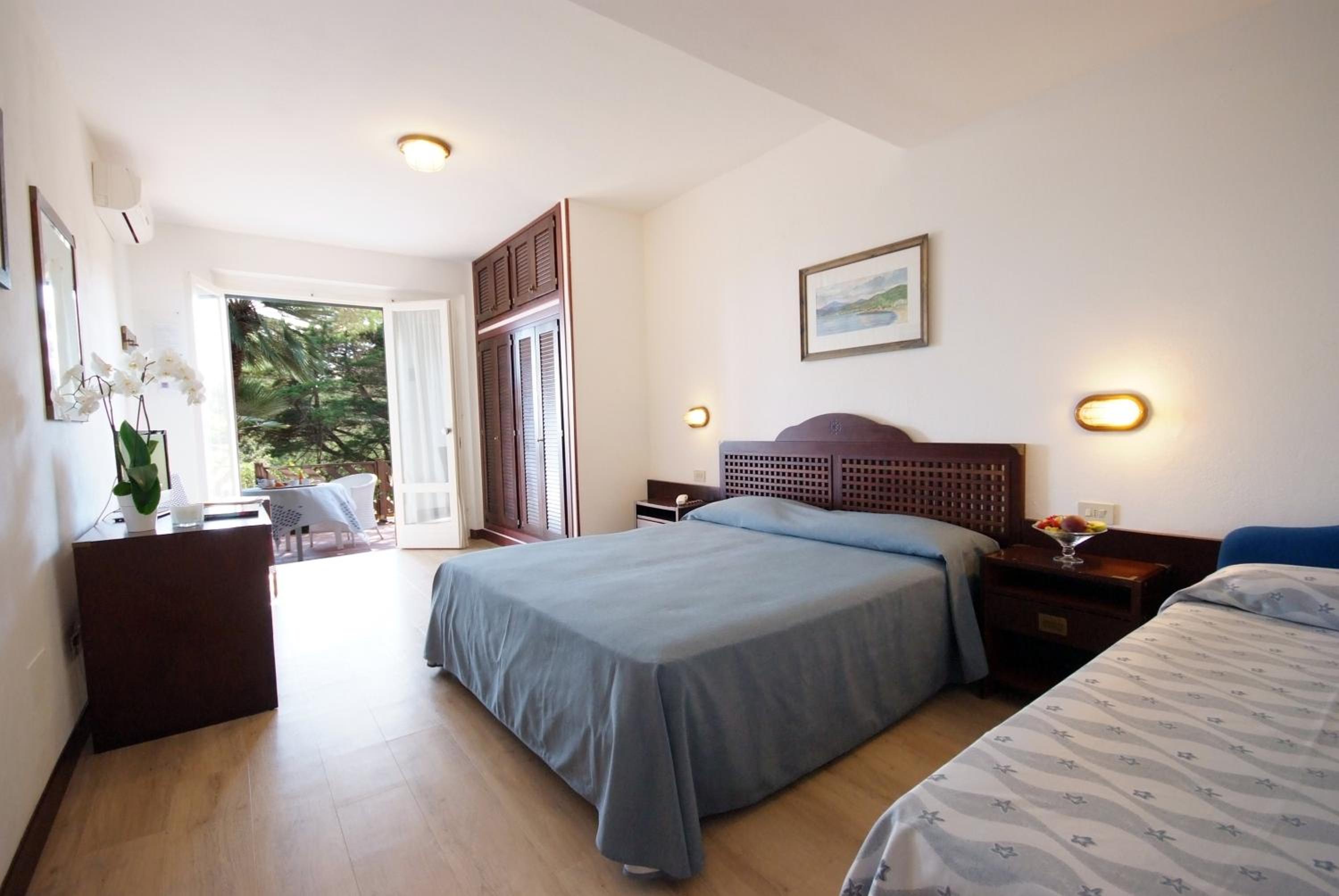 Hotel Antares