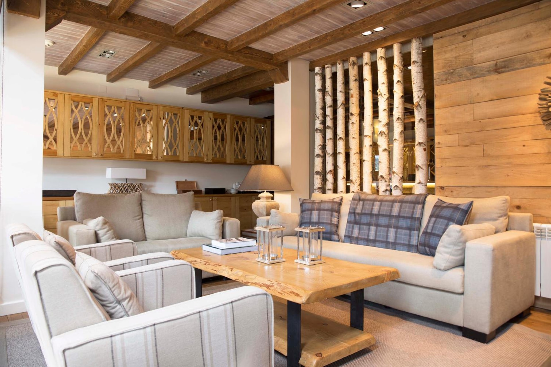 Eira Ski Lodge