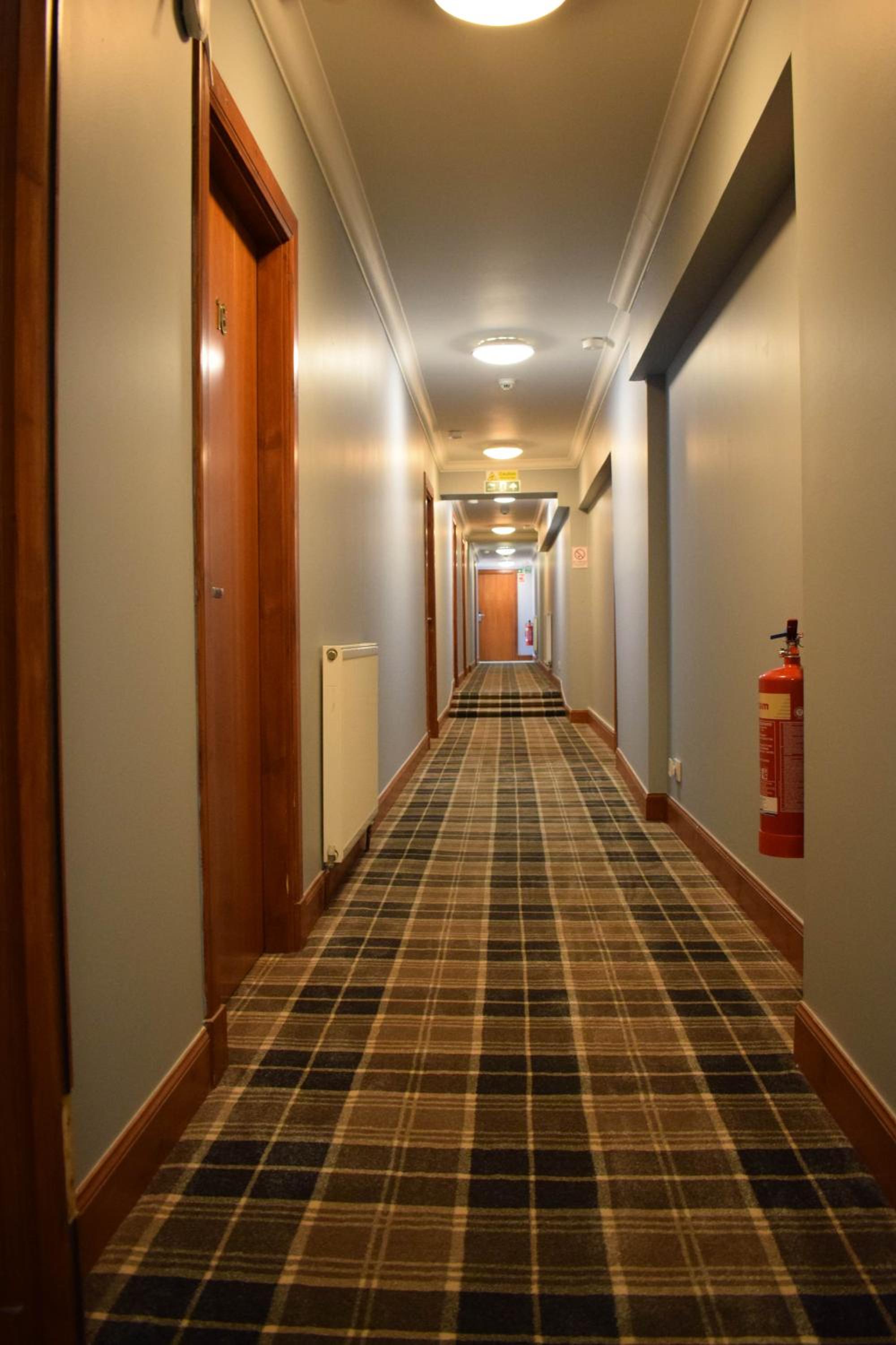 GOLF View Hotel & Macintosh Restaurant