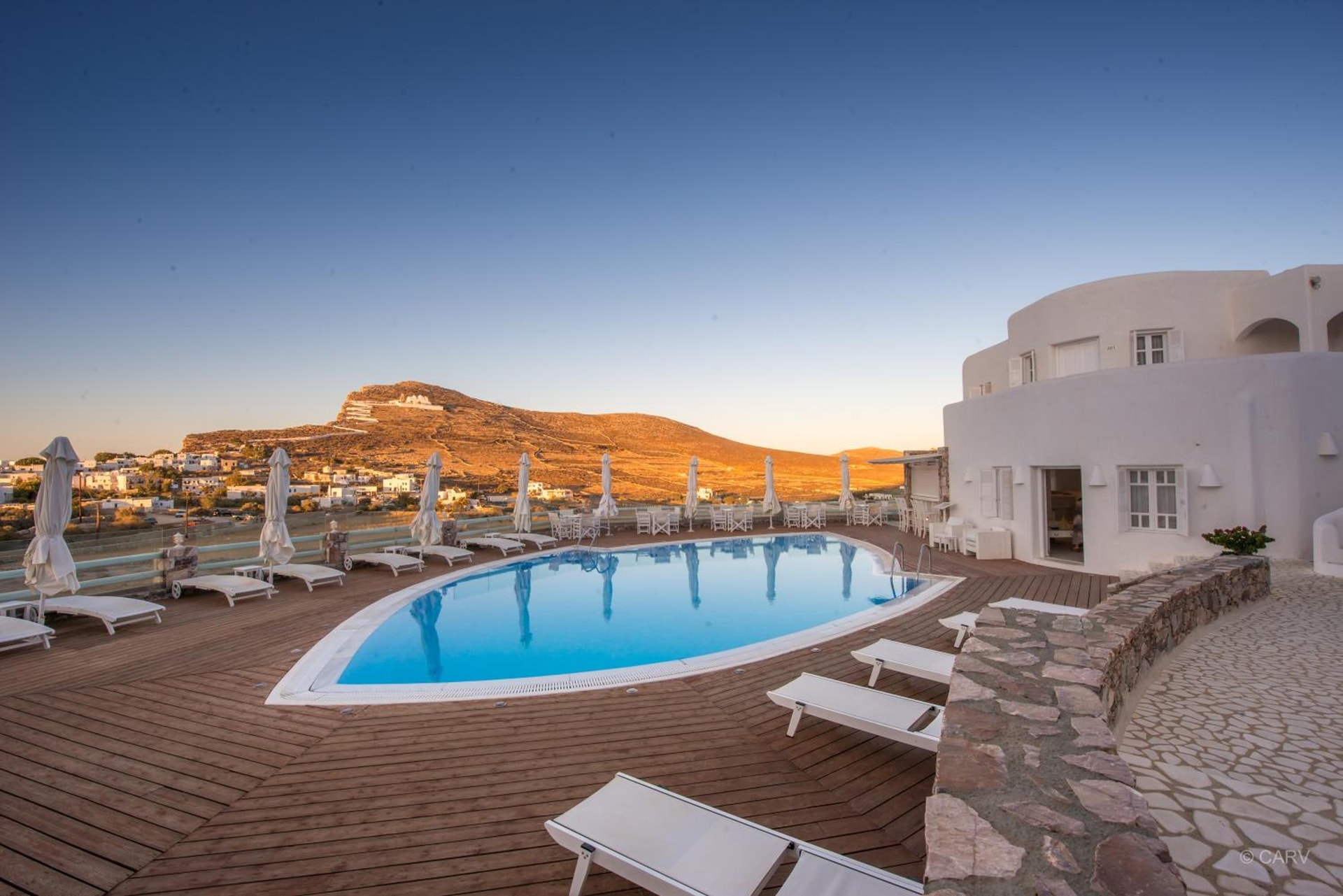 Aspalathras White Hotel