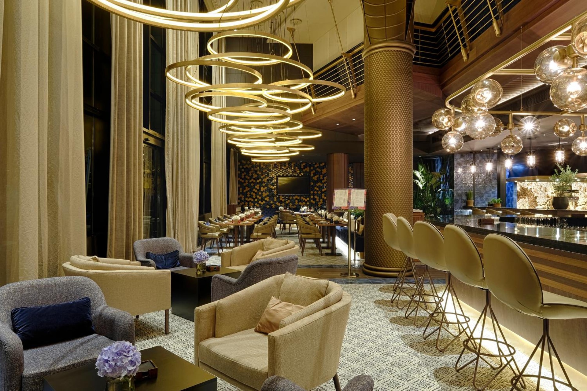 Sofitel Barcelona Skipper
