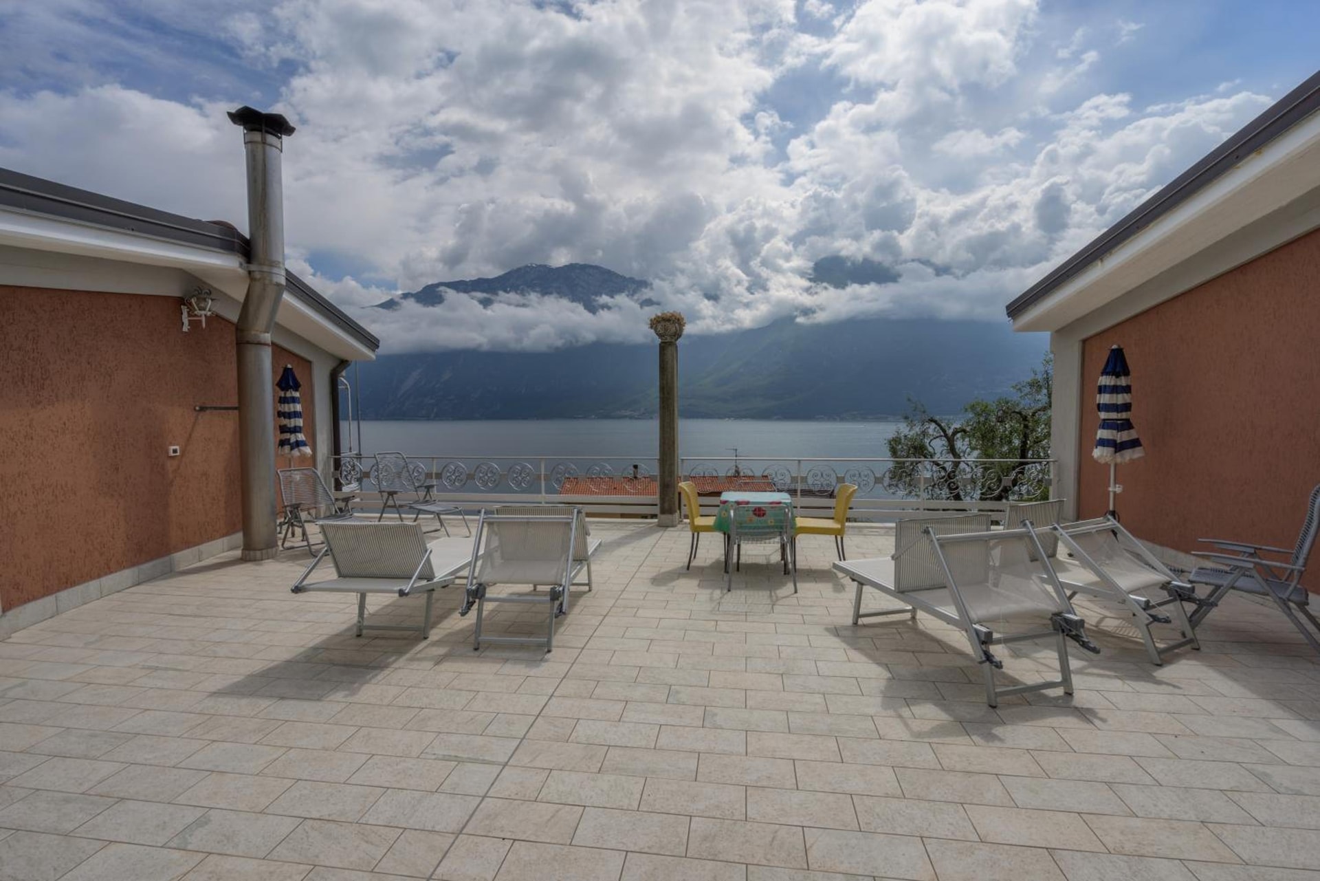 Hotel Riviera Panoramic Green Resort