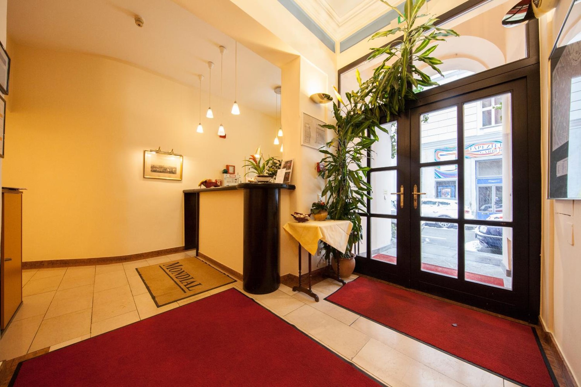 Mondial Appartement Hotel