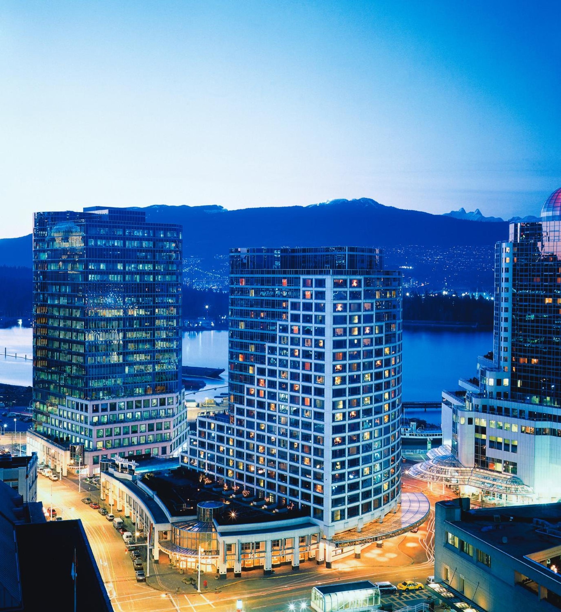 Fairmont Waterfront