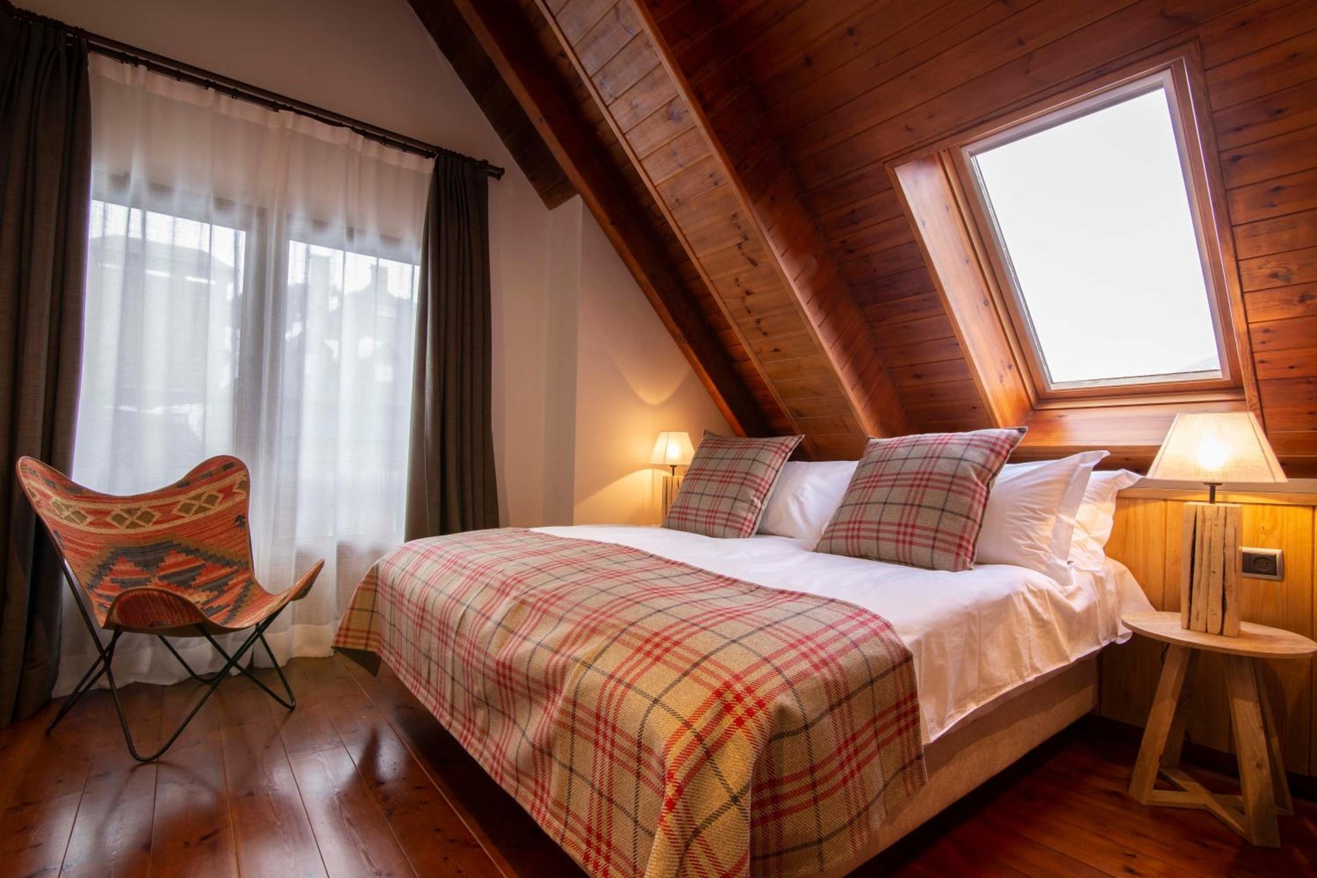 Eira Ski Lodge