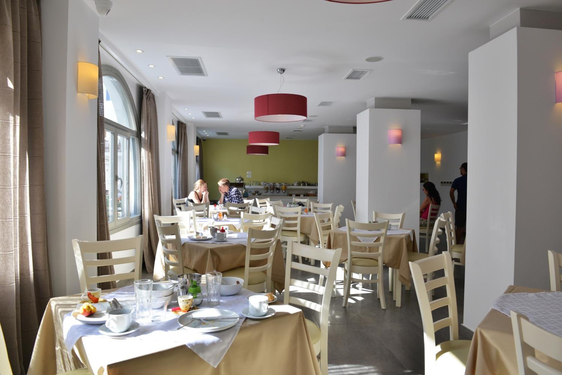 Xenia Hotel