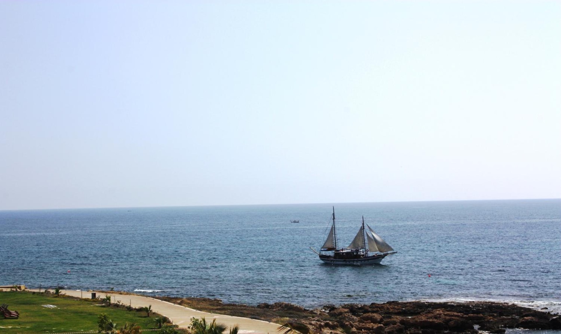Amphora Hotel & Suites
