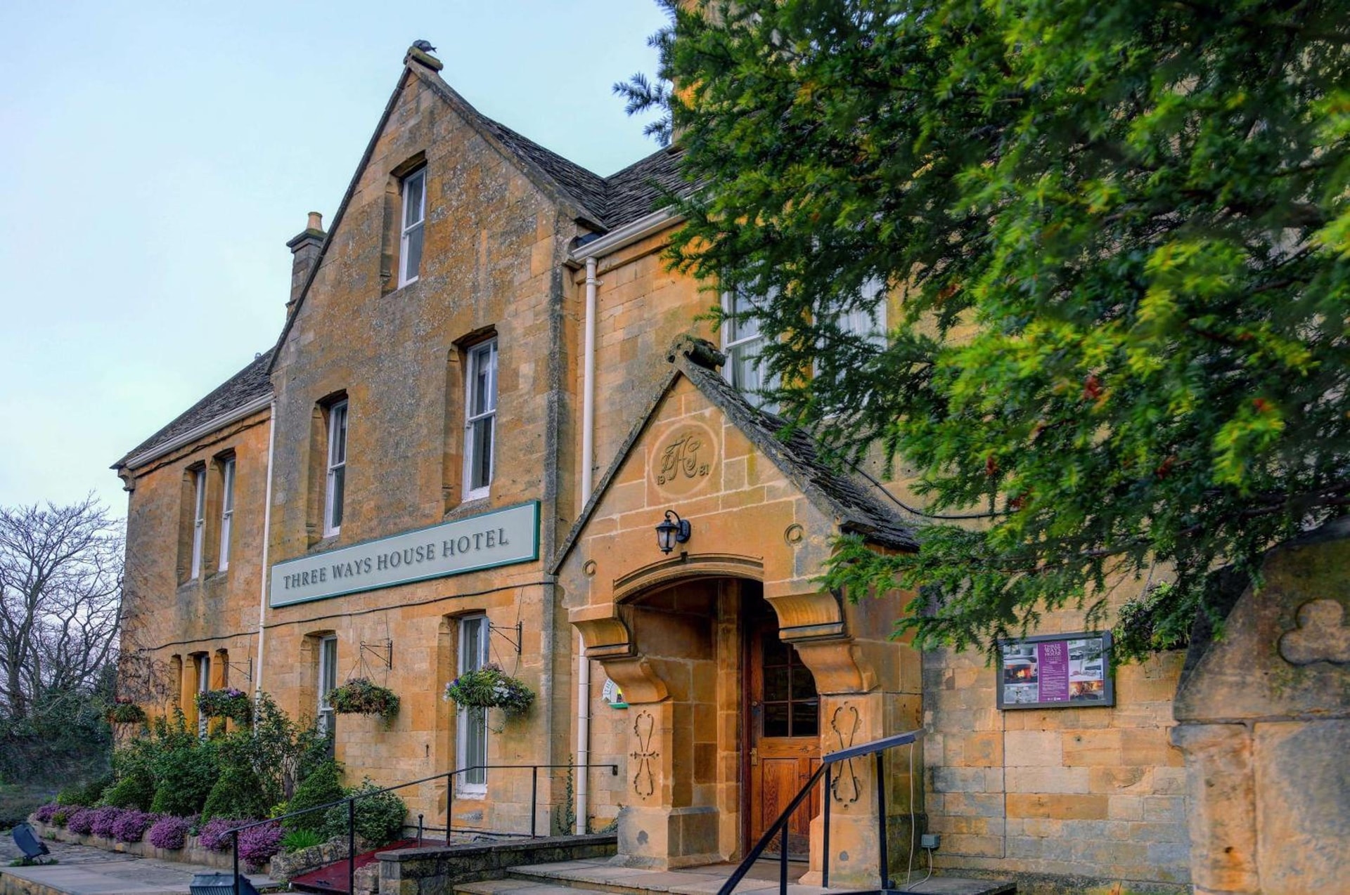 Three Ways House Hotel