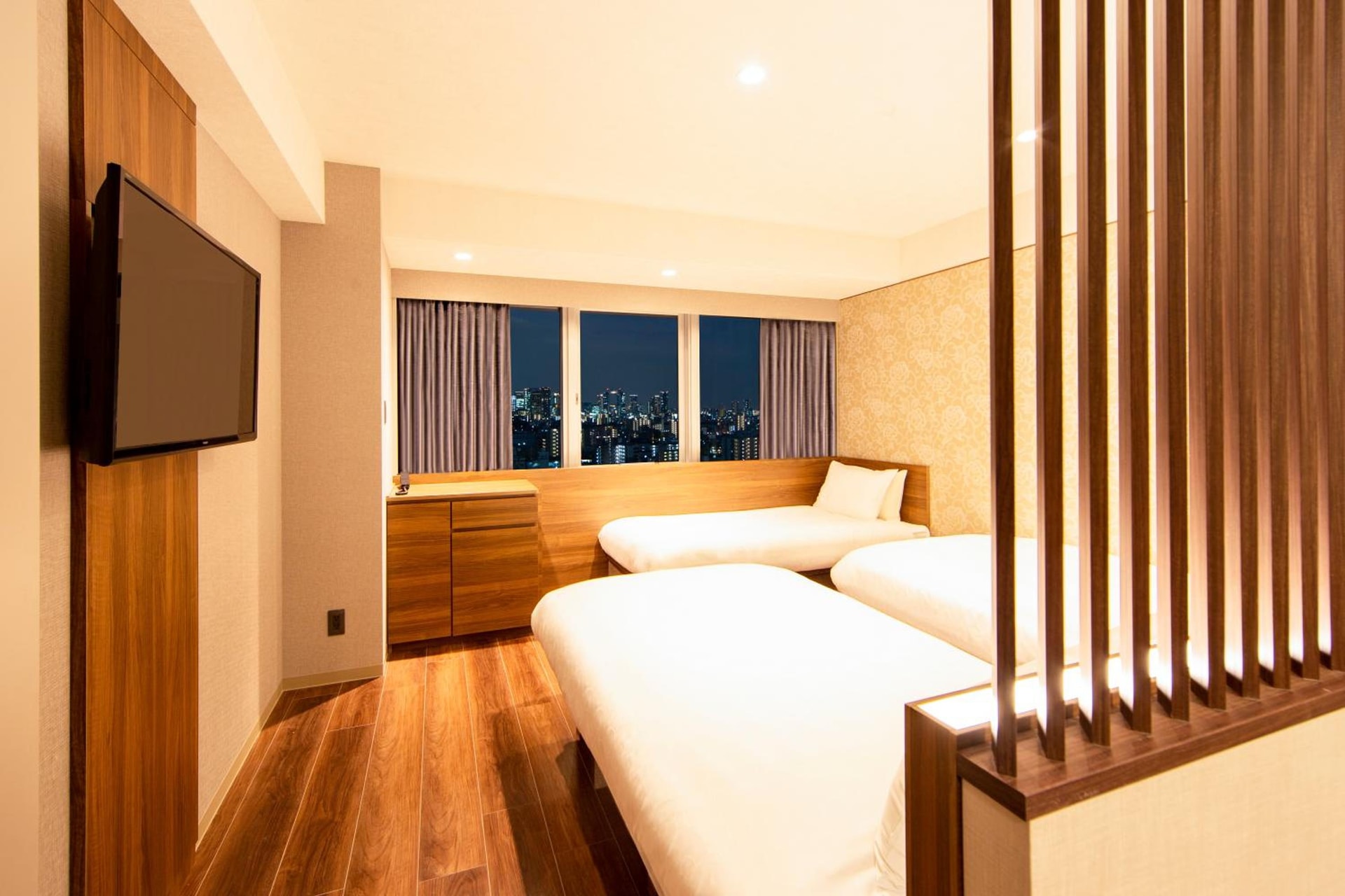 karaksa hotel grande Shin-Osaka Tower