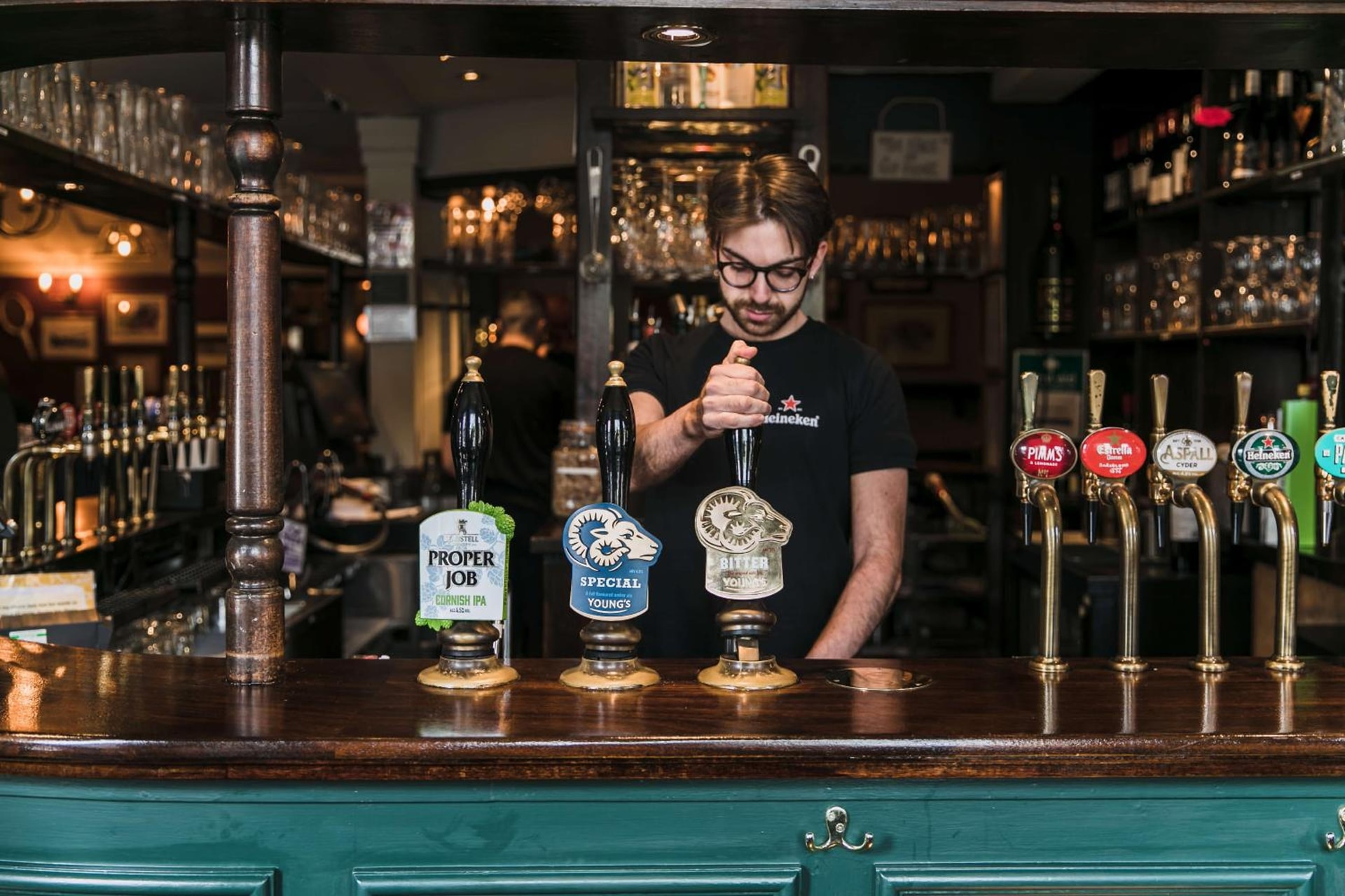 bar