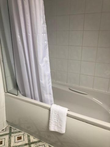 Penny Farthing Hotel & Cottages