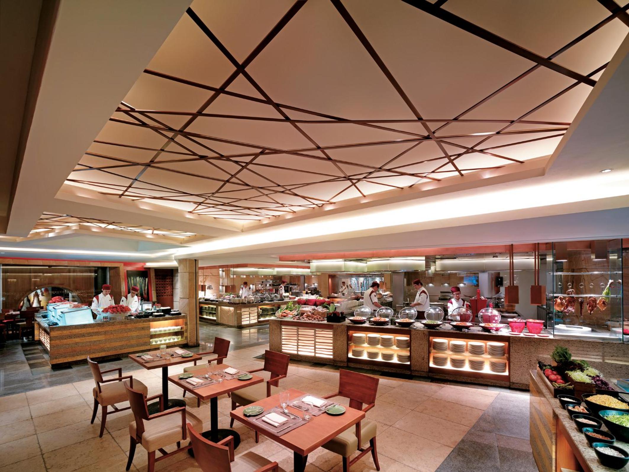 Kowloon Shangri-La, Hong Kong