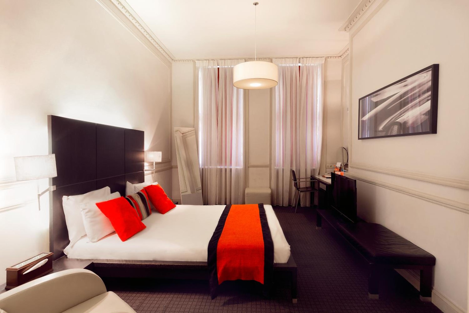 hotel room