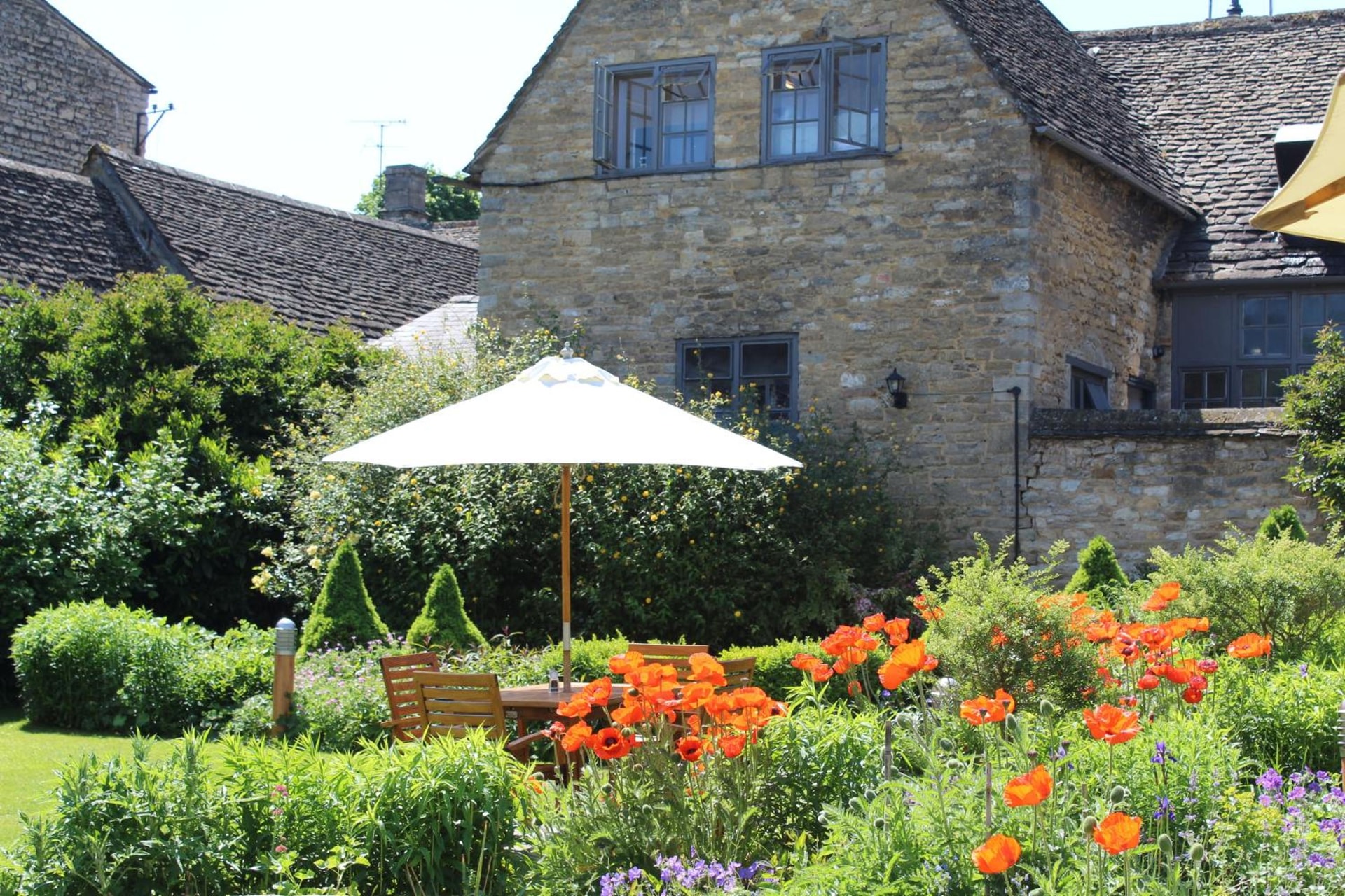 The Lamb Inn