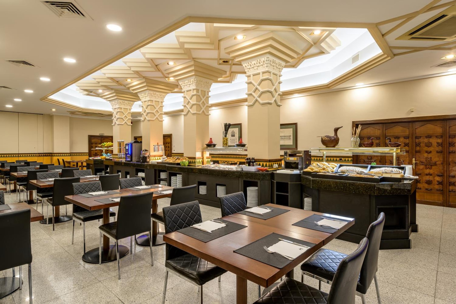 Hotel Saray
