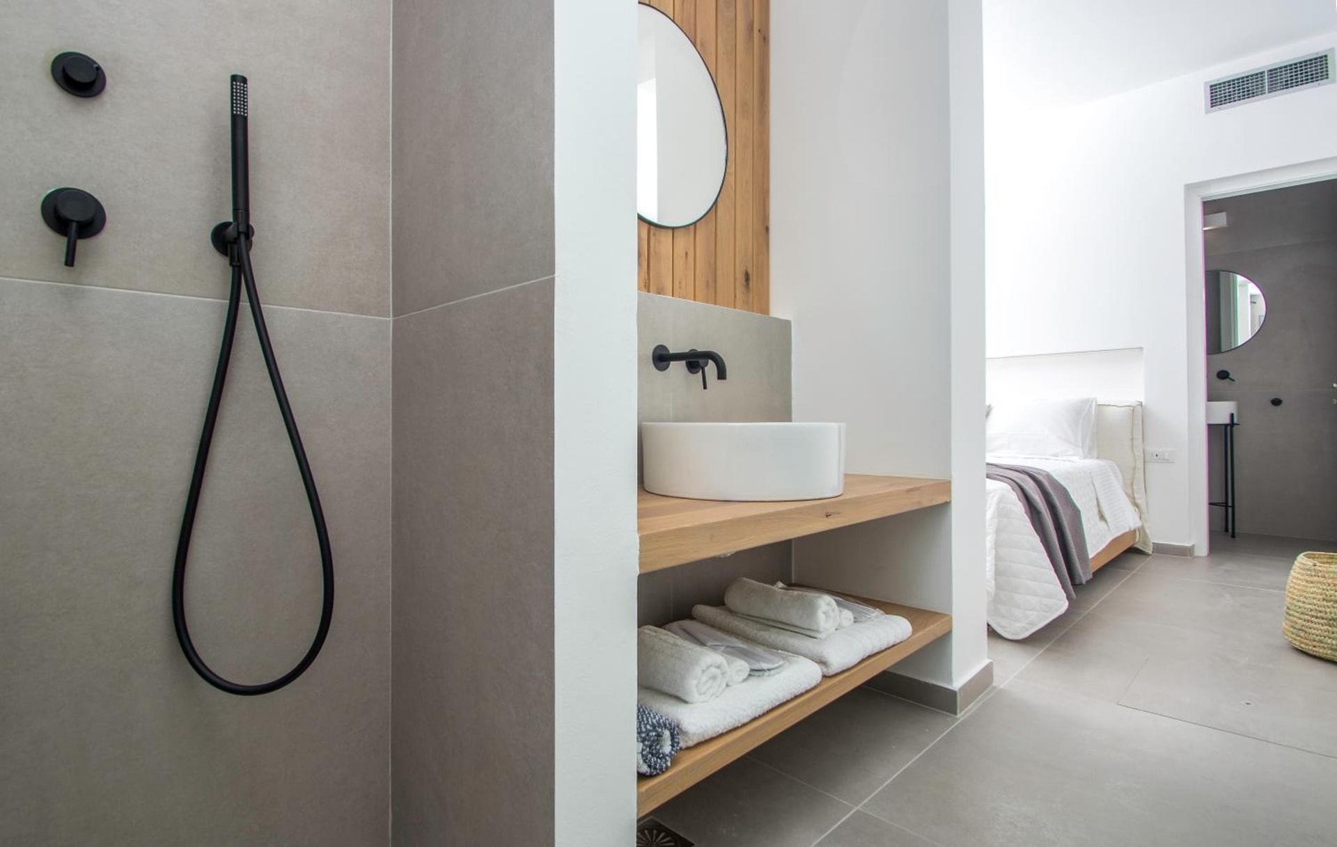Oro Suites