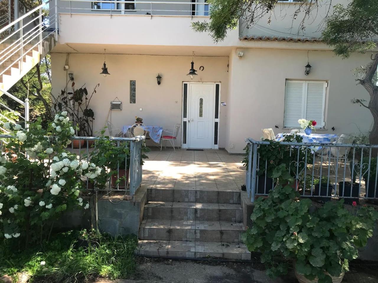 Comfortable Apartment Near The Sea