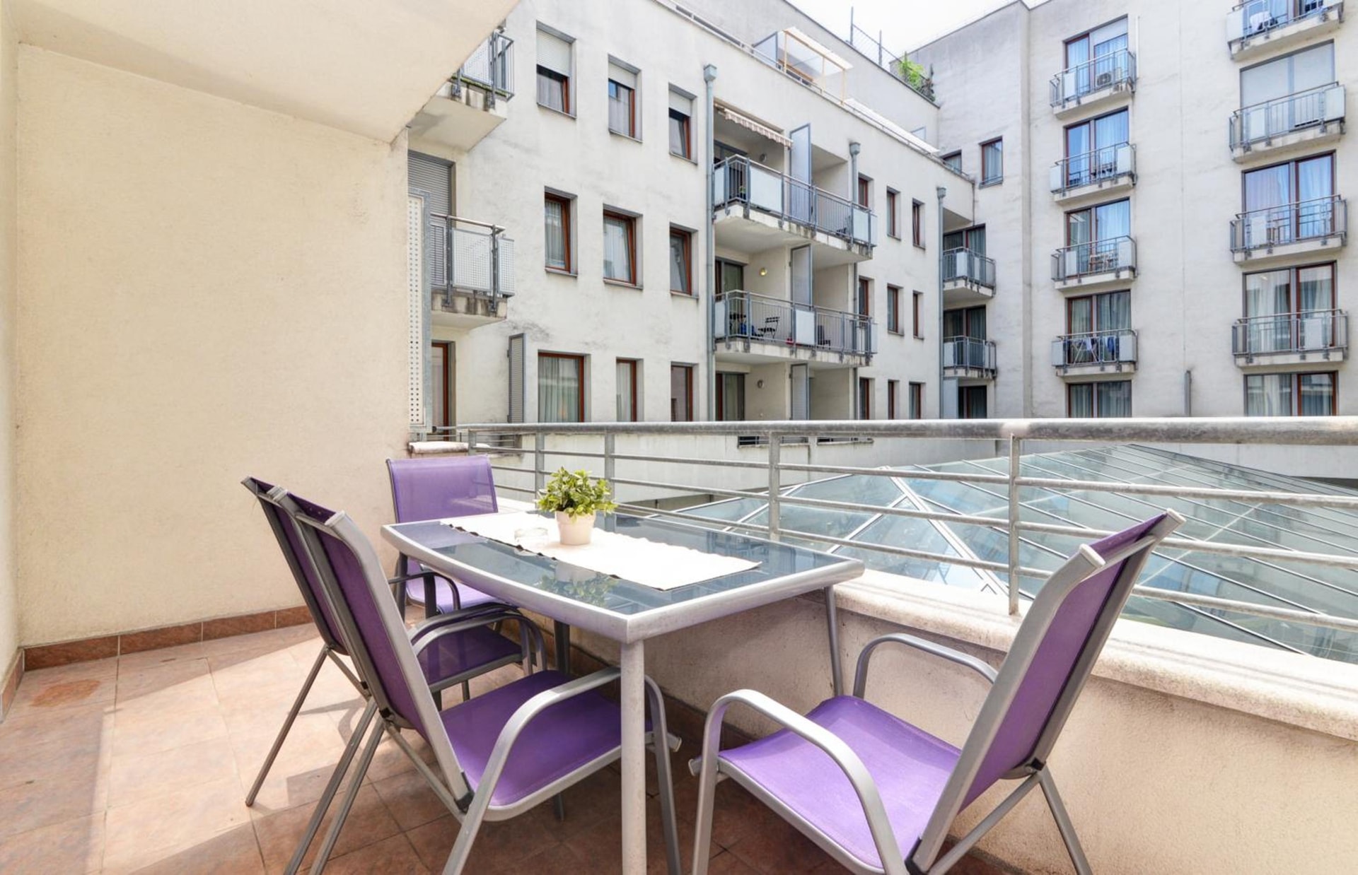 Central Passage Apartments by Vagabond Downtown