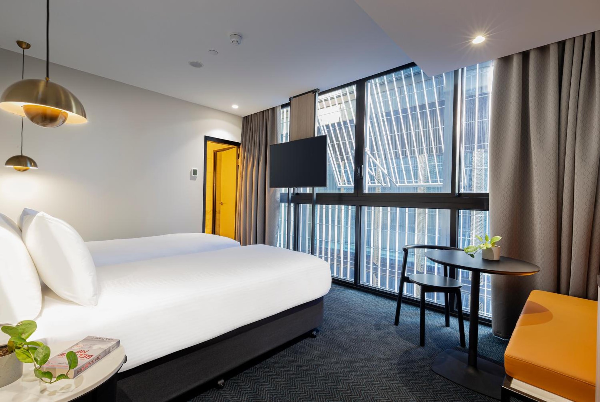 Brady Hotels Jones Lane