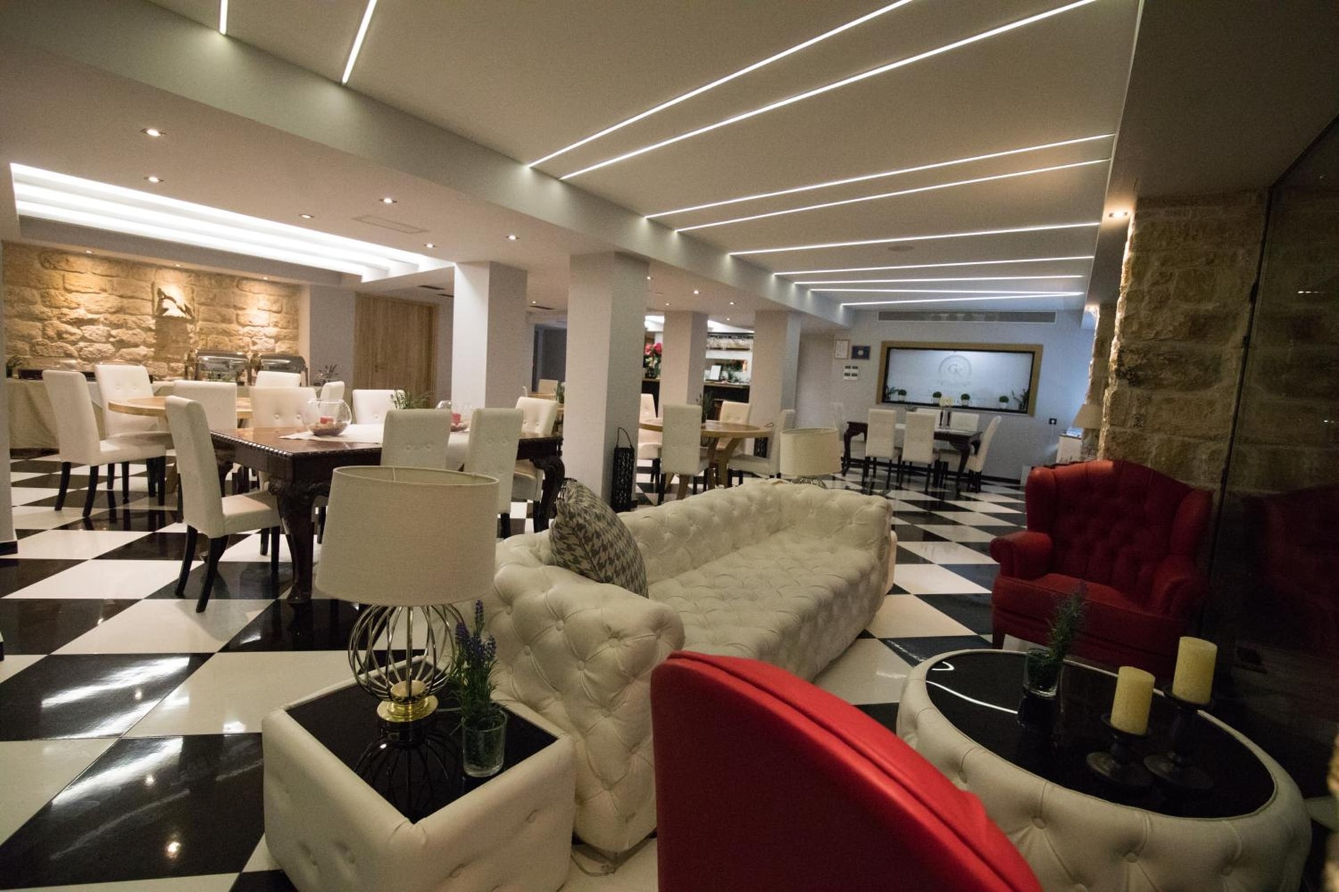 Aianteion Bay Luxury Hotel & Suites